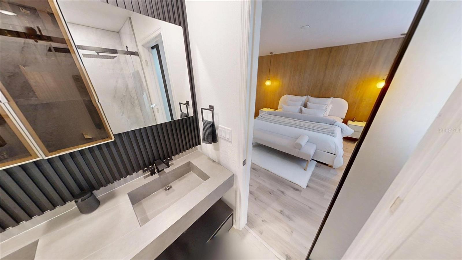 2272 GREEN VALLEY ST