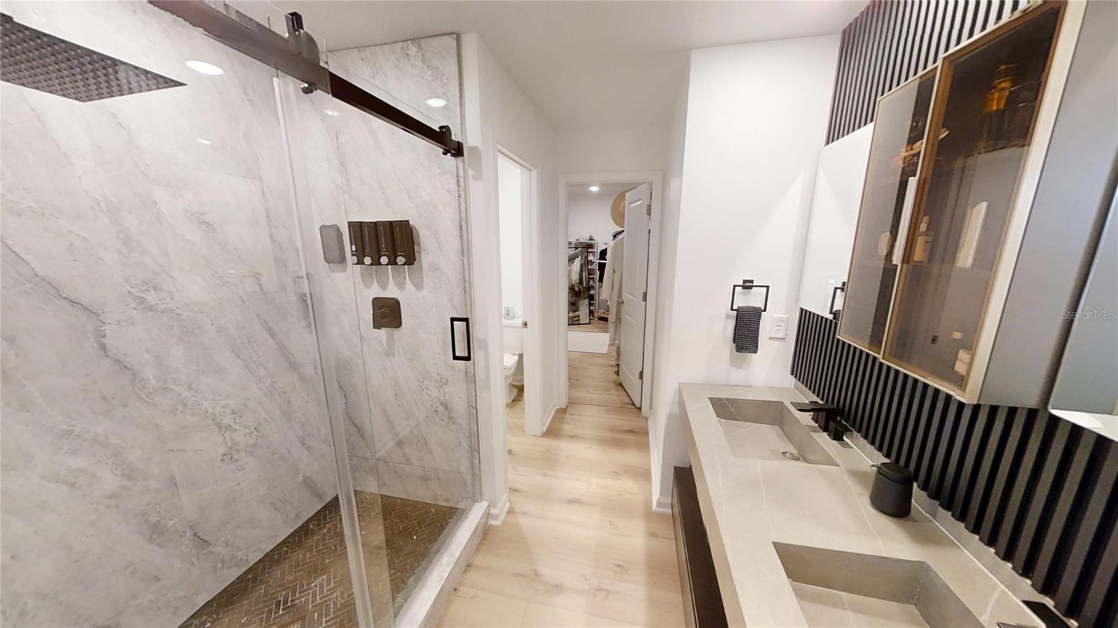 2272 GREEN VALLEY ST