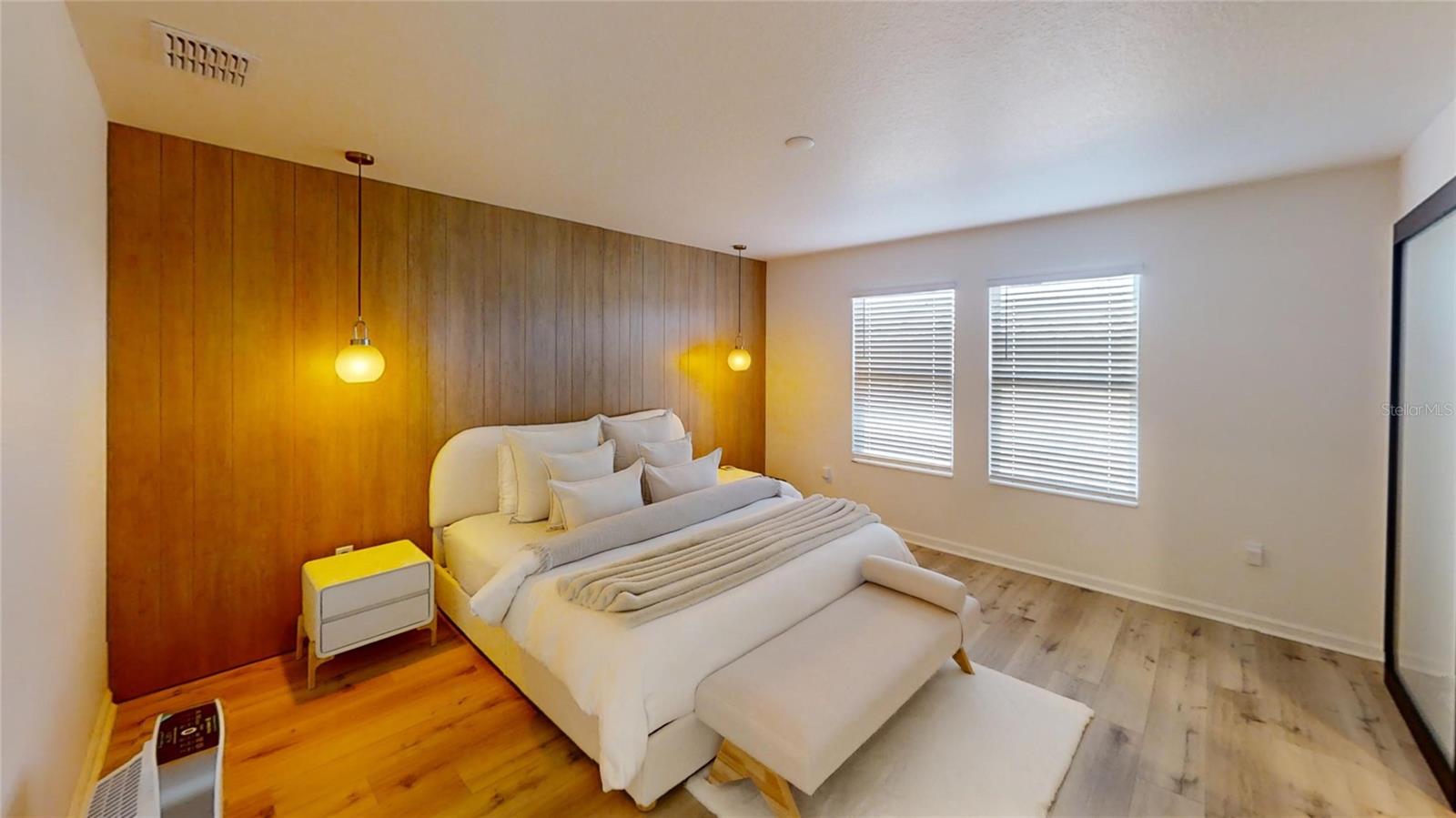 2272 GREEN VALLEY ST