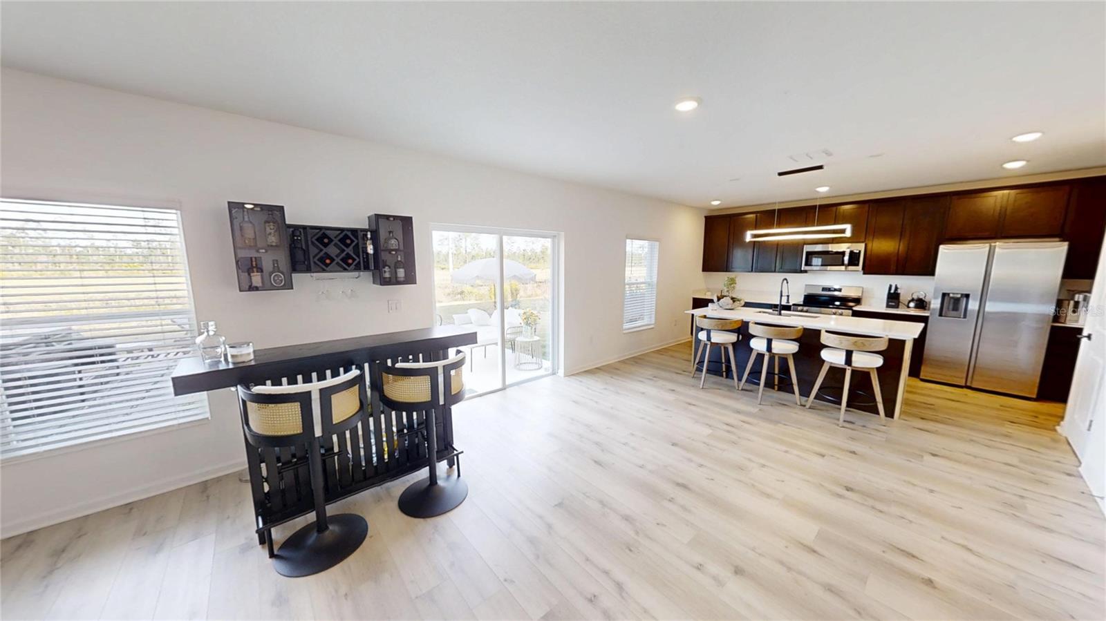 2272 GREEN VALLEY ST