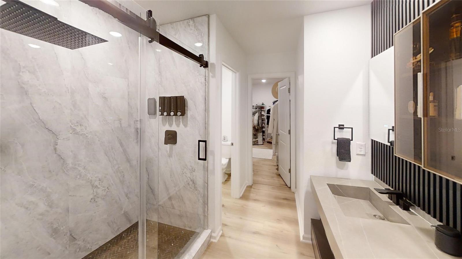 2272 GREEN VALLEY ST