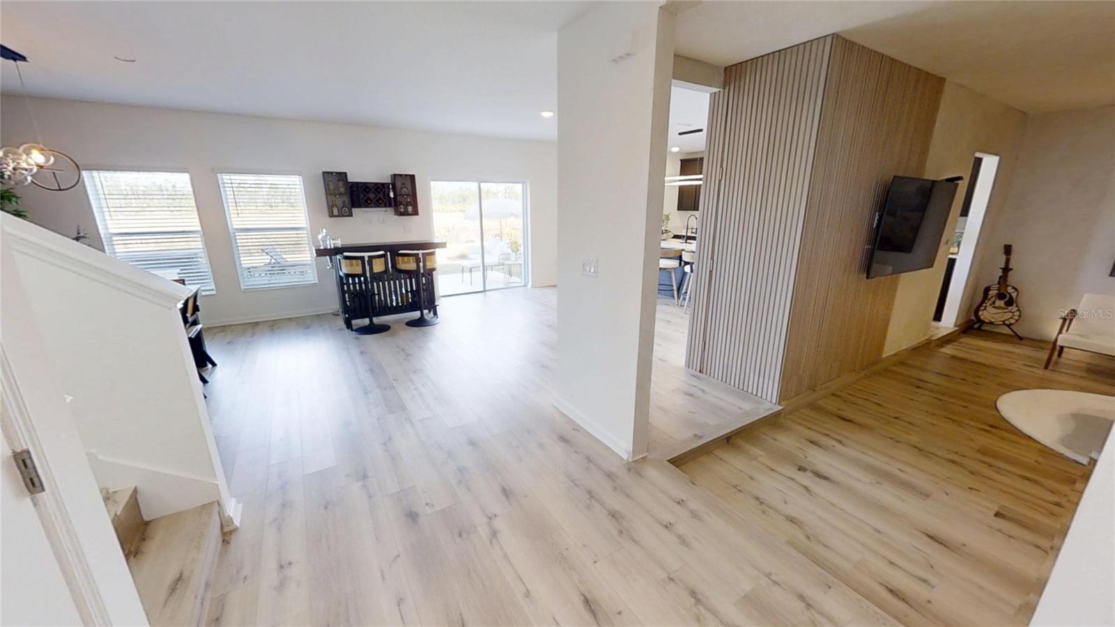 2272 GREEN VALLEY ST