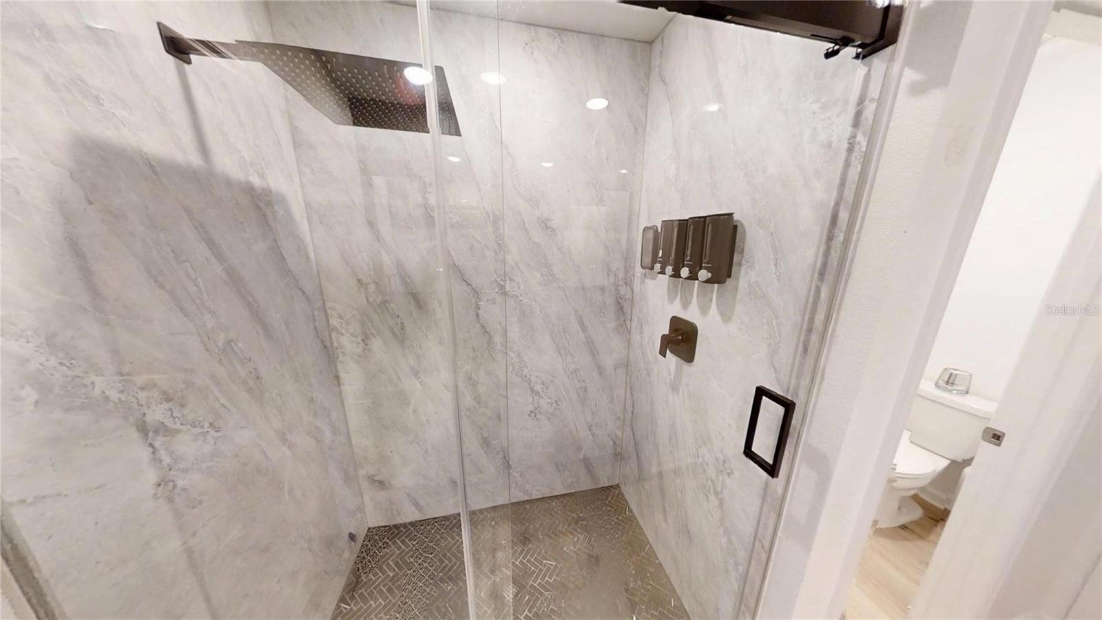 2272 GREEN VALLEY ST