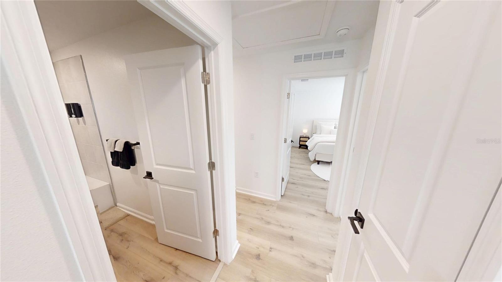 2272 GREEN VALLEY ST