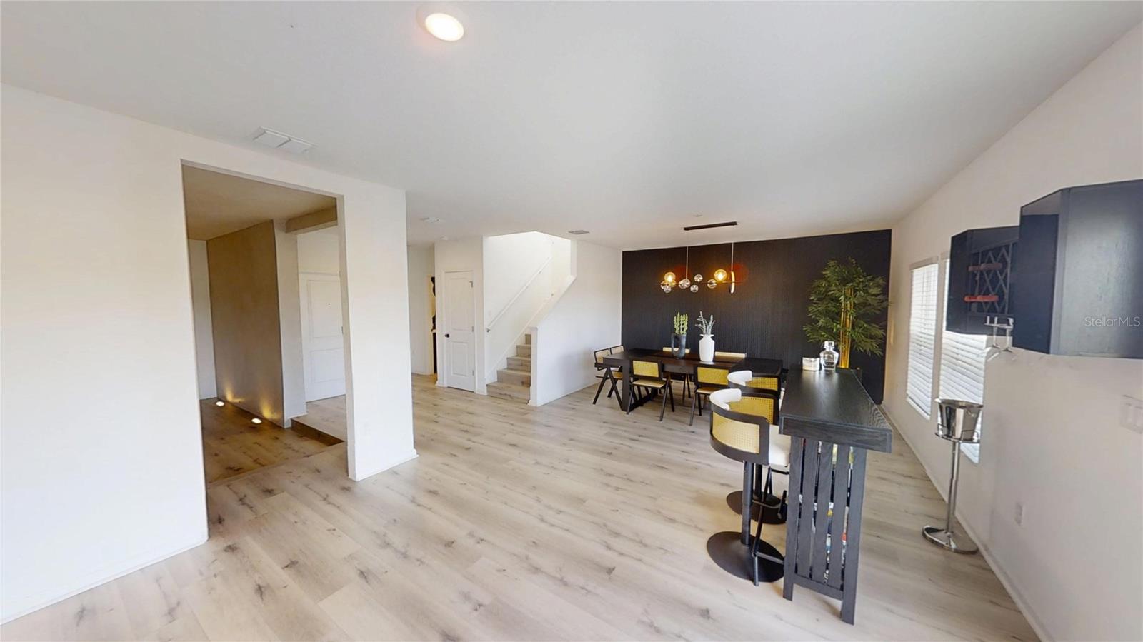 2272 GREEN VALLEY ST