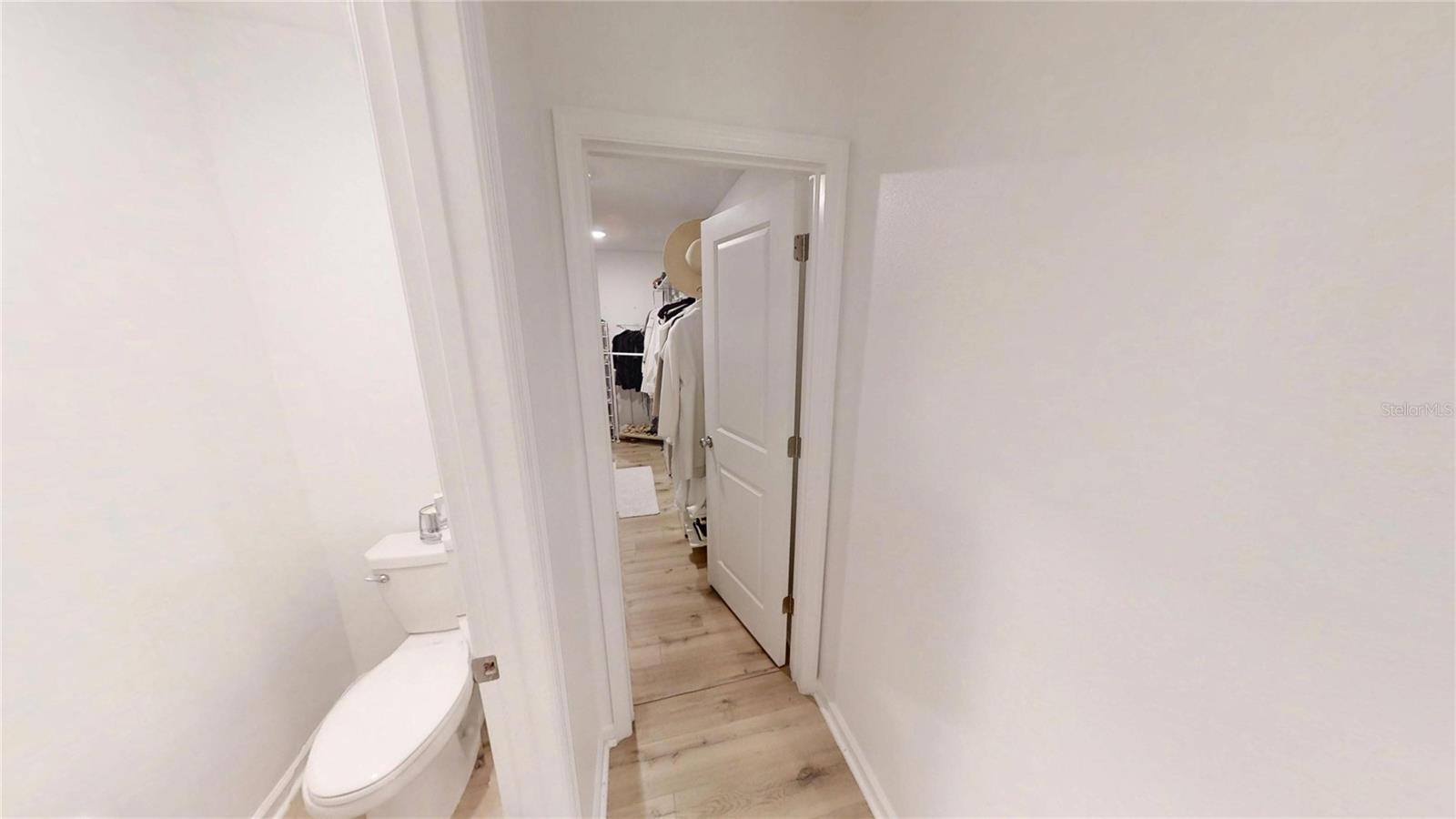 2272 GREEN VALLEY ST