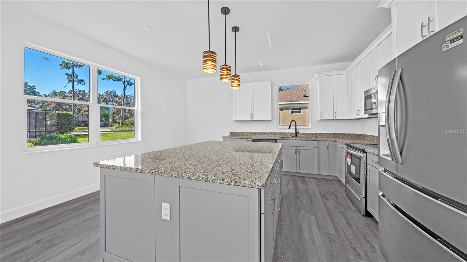 703 FOX GATE CT