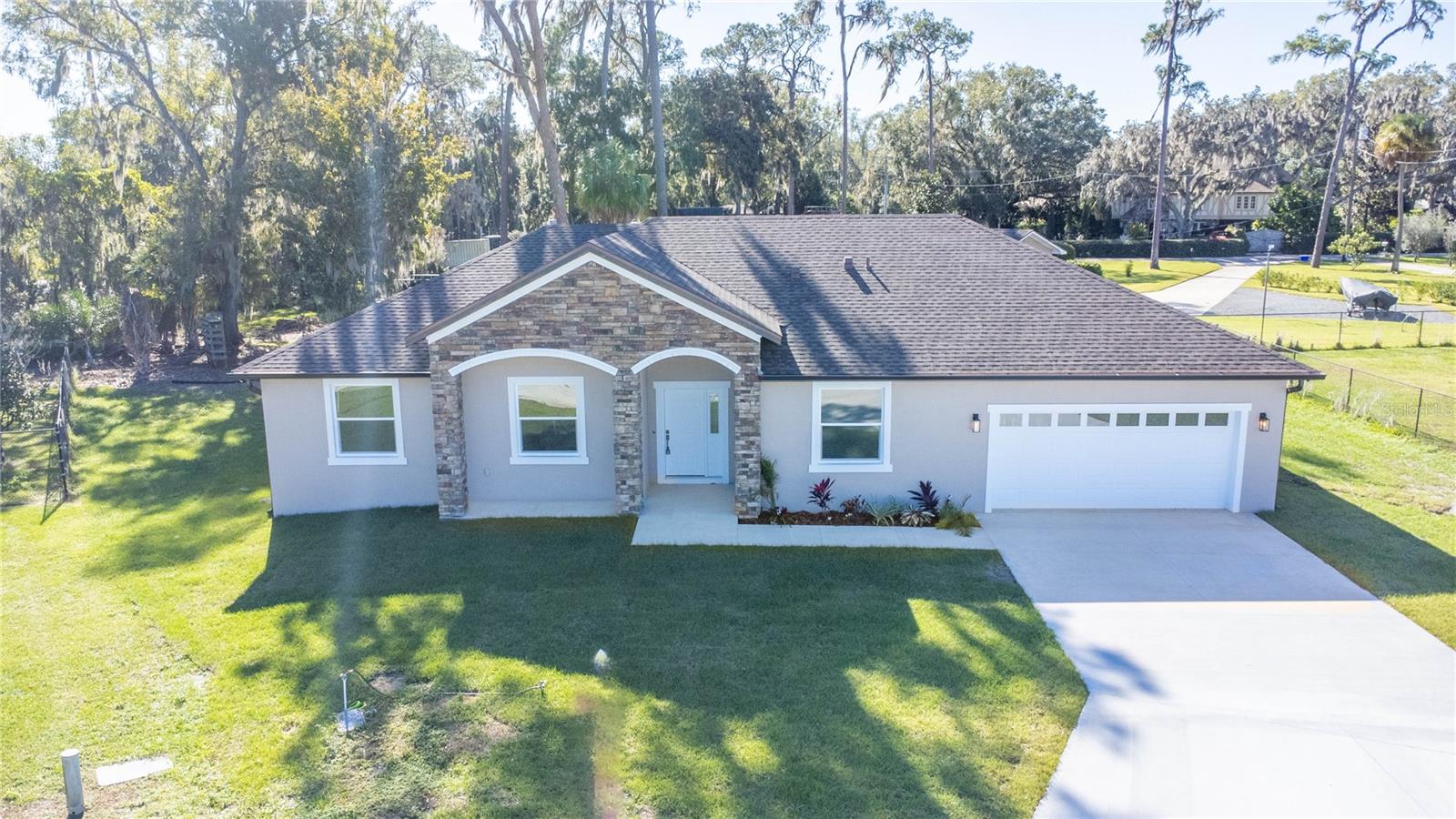 703 FOX GATE CT