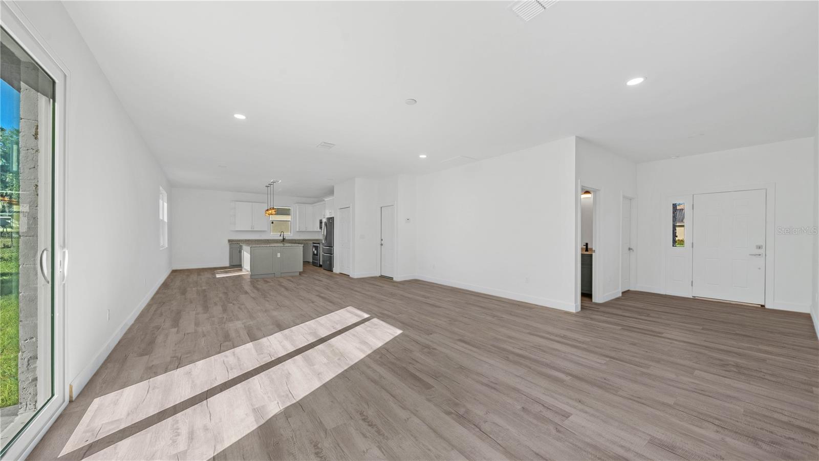 703 FOX GATE CT