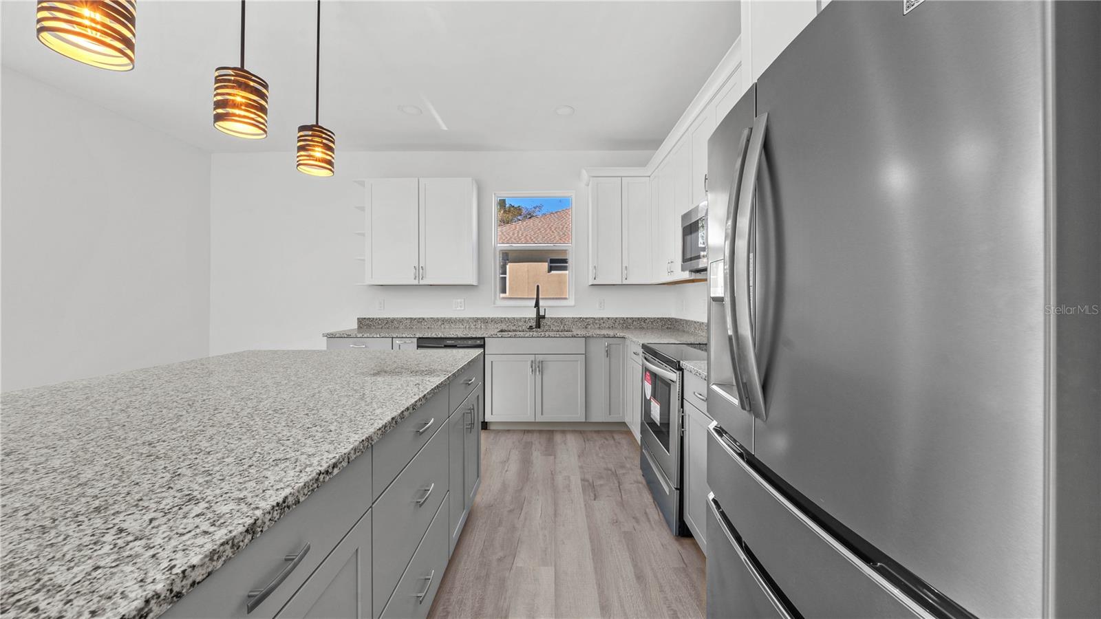 703 FOX GATE CT