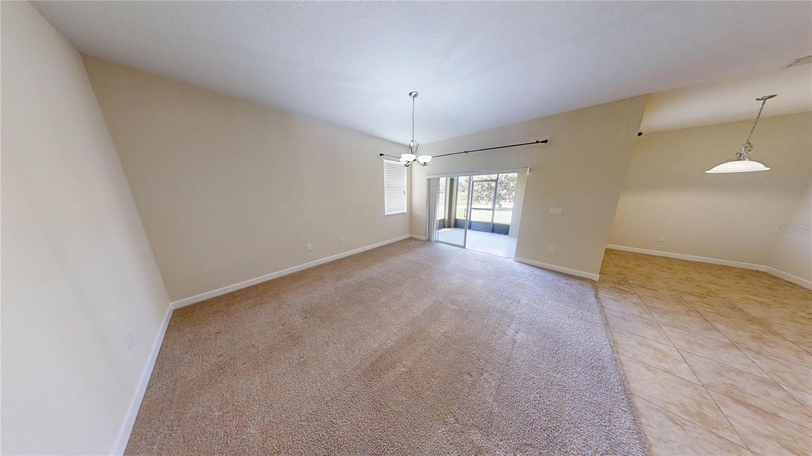 15725 SIGNATURE DR