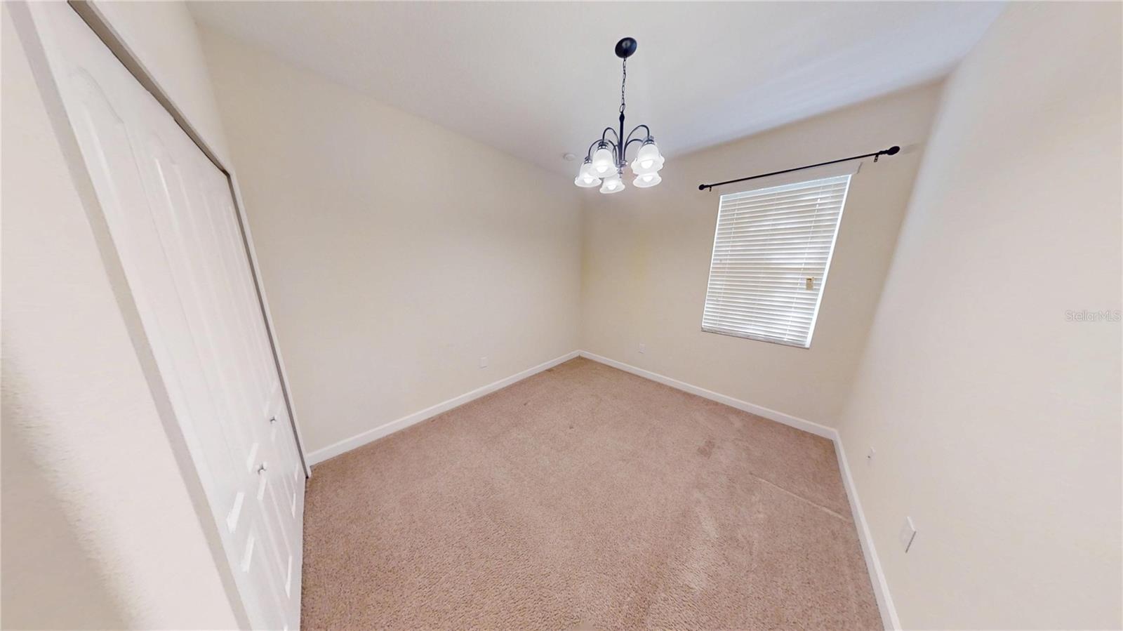 15725 SIGNATURE DR