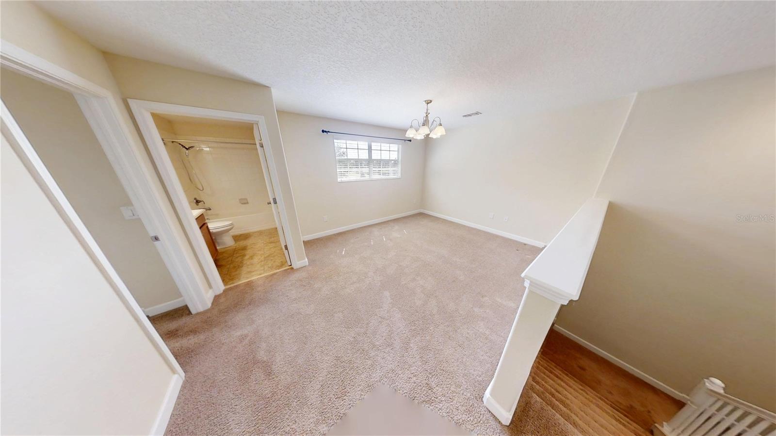 15725 SIGNATURE DR
