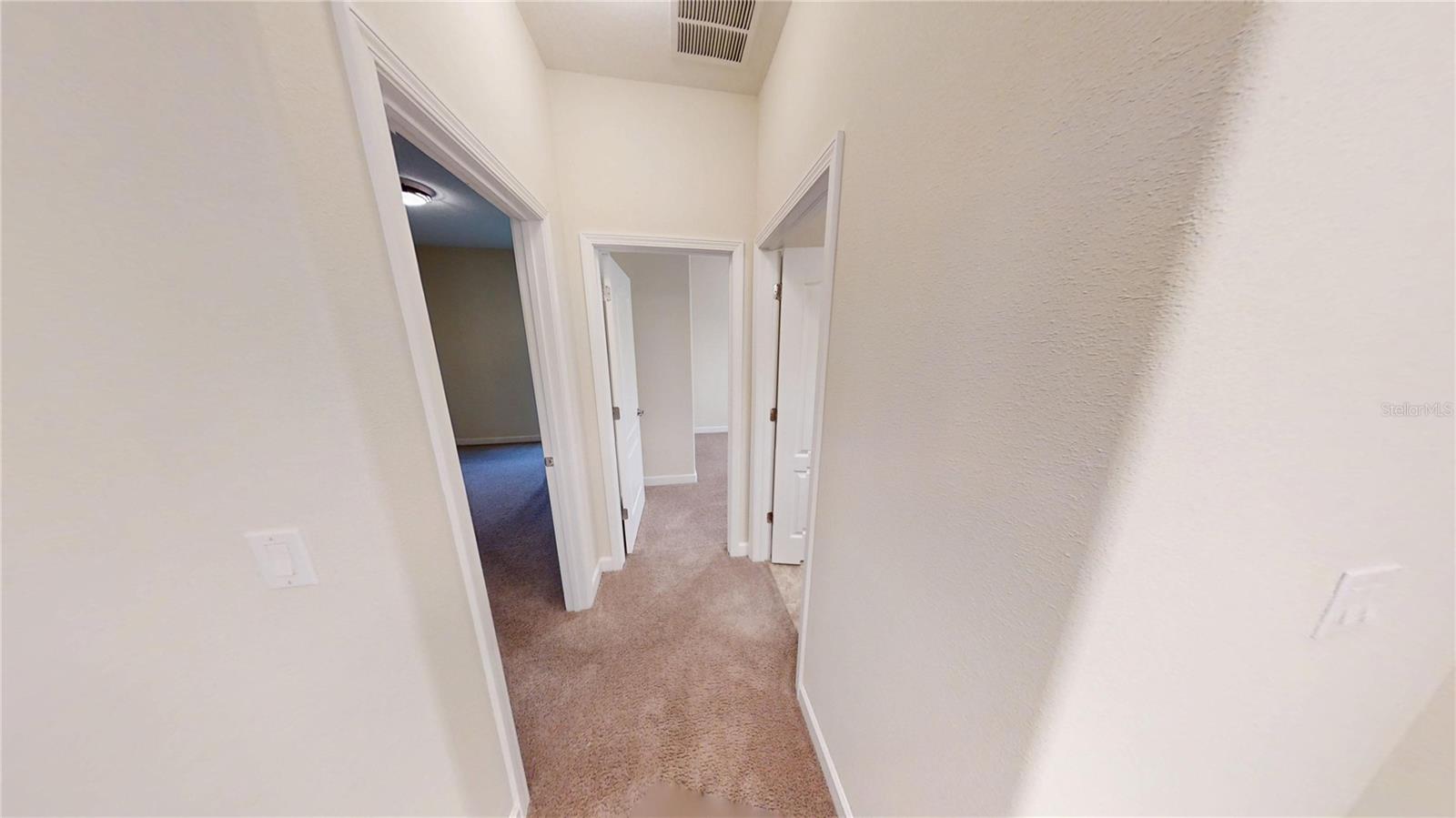15725 SIGNATURE DR