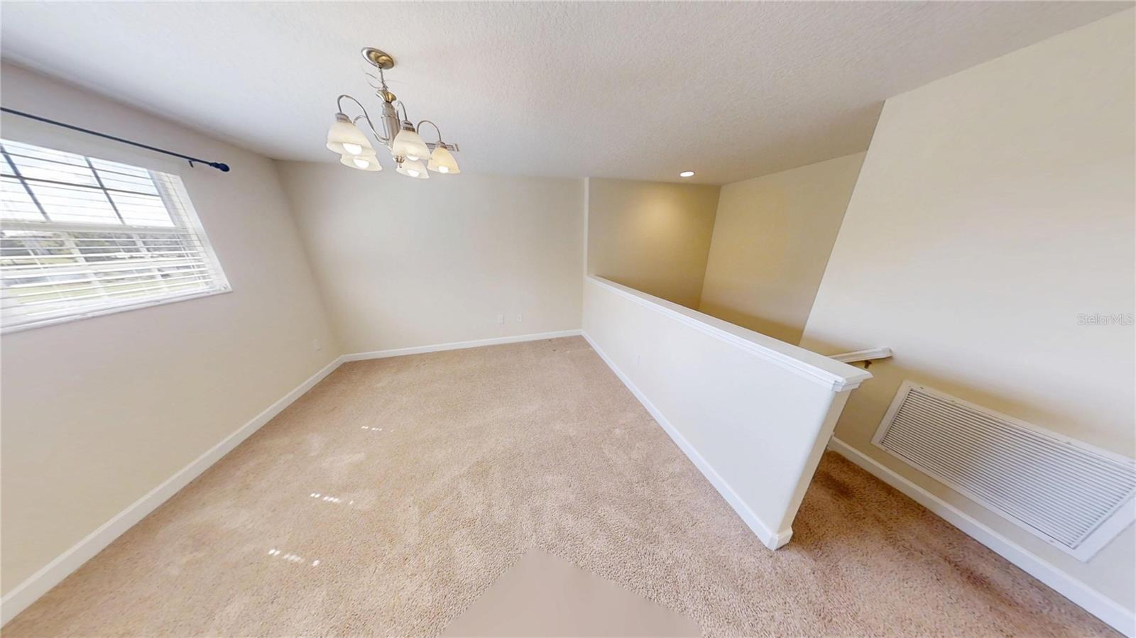 15725 SIGNATURE DR