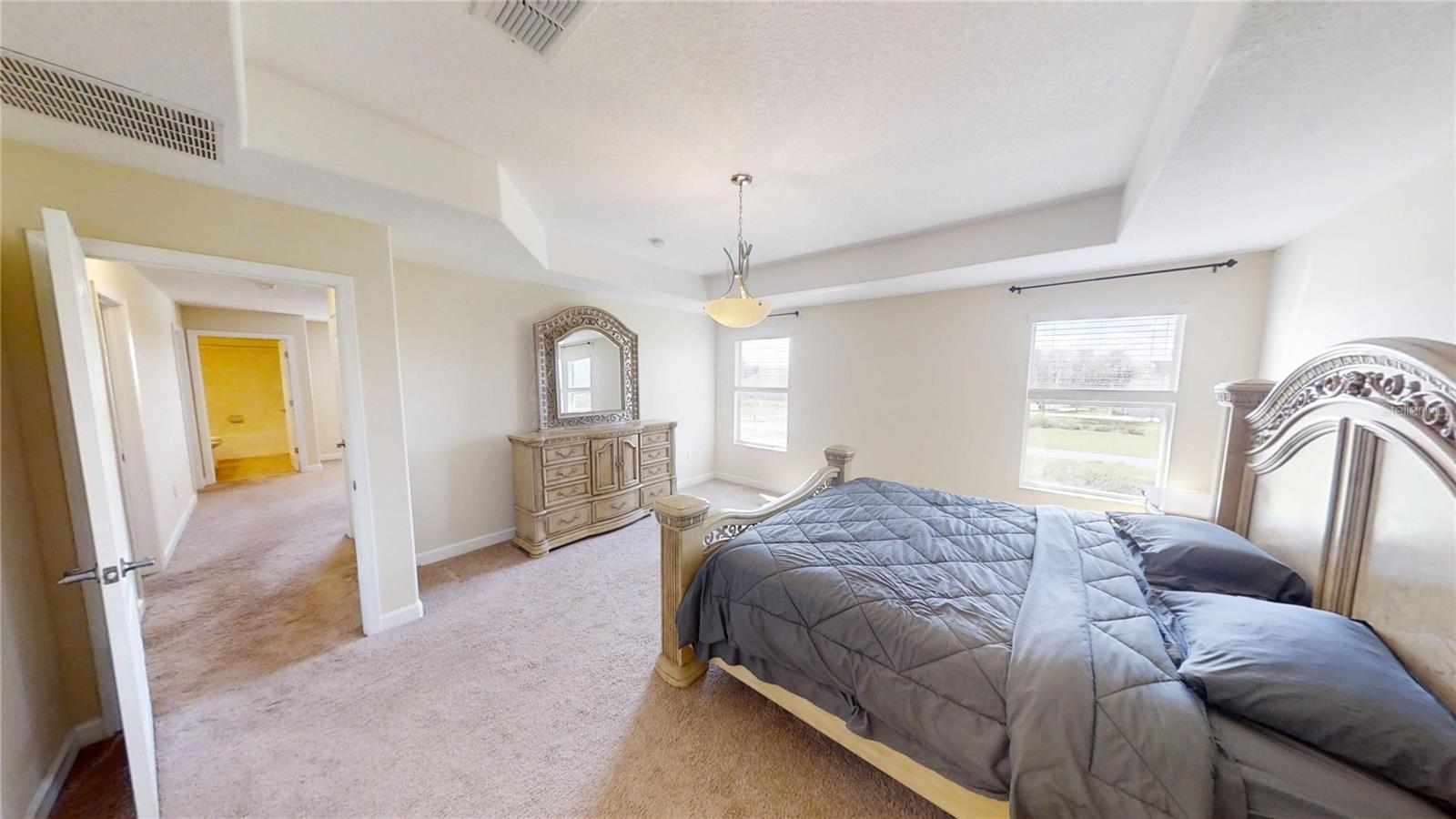 15725 SIGNATURE DR