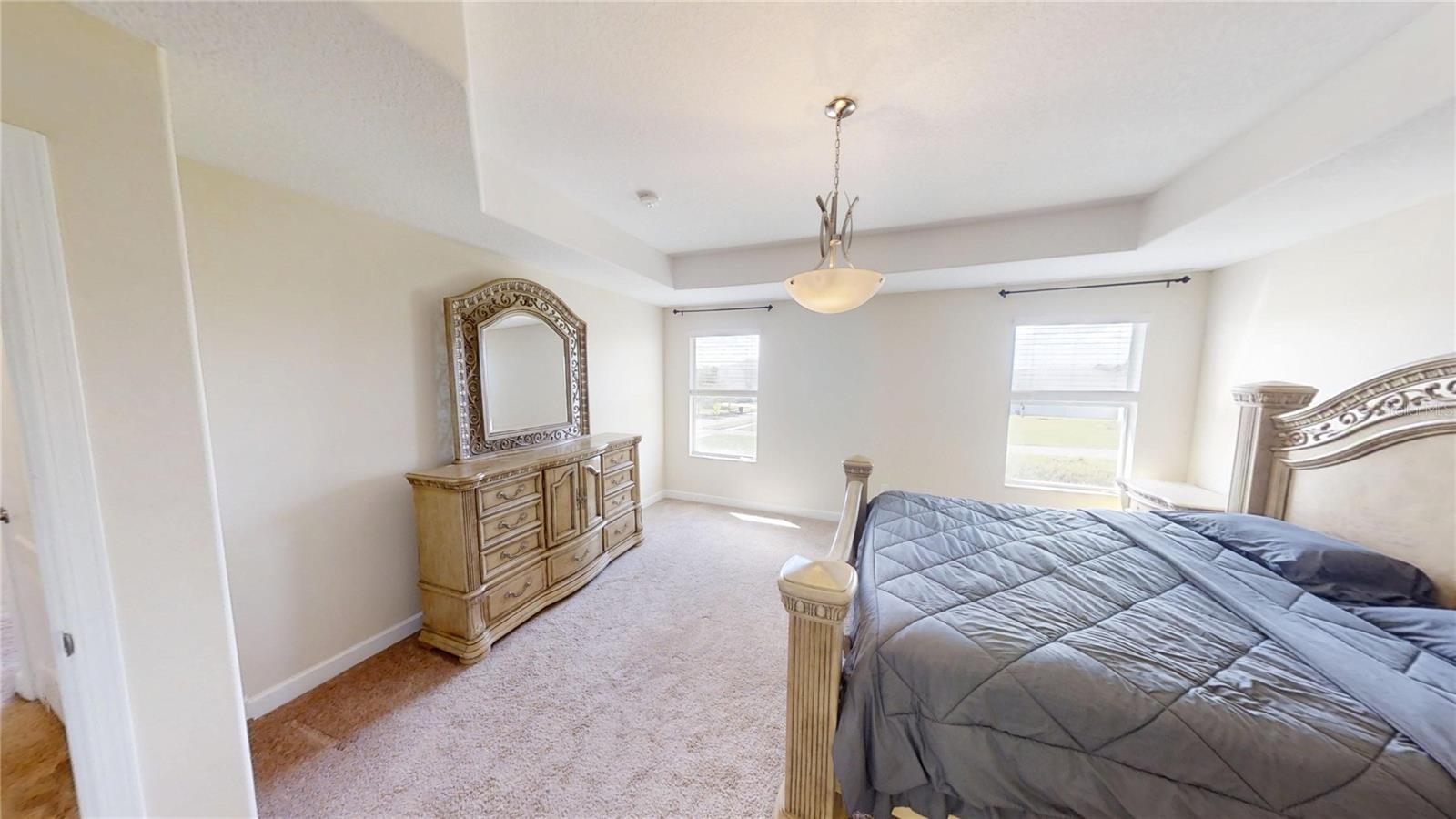 15725 SIGNATURE DR