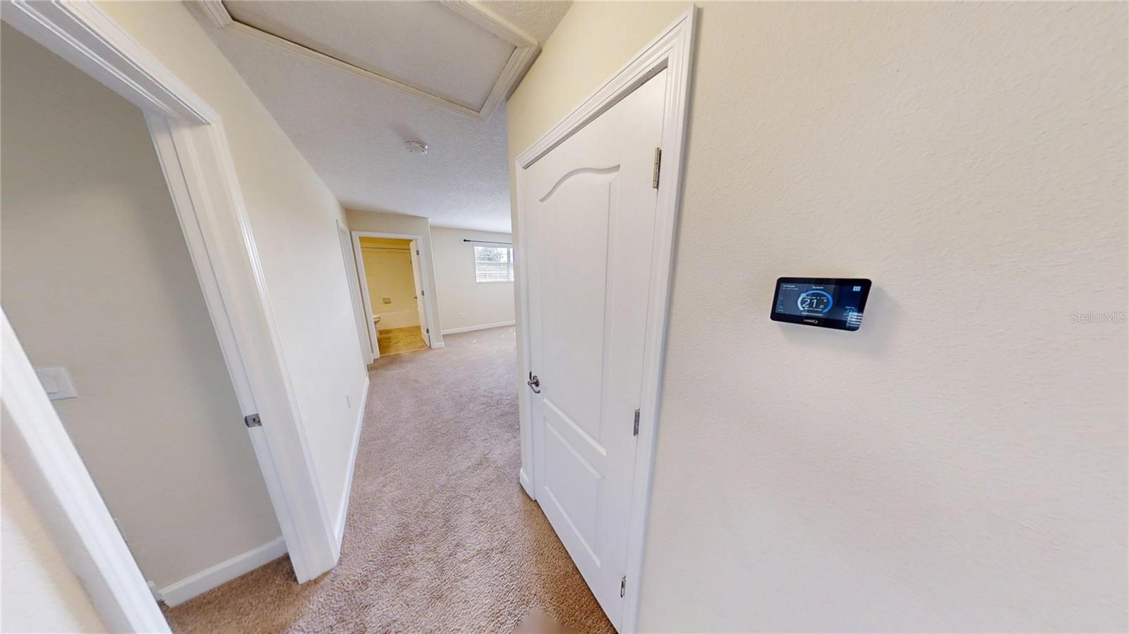 15725 SIGNATURE DR