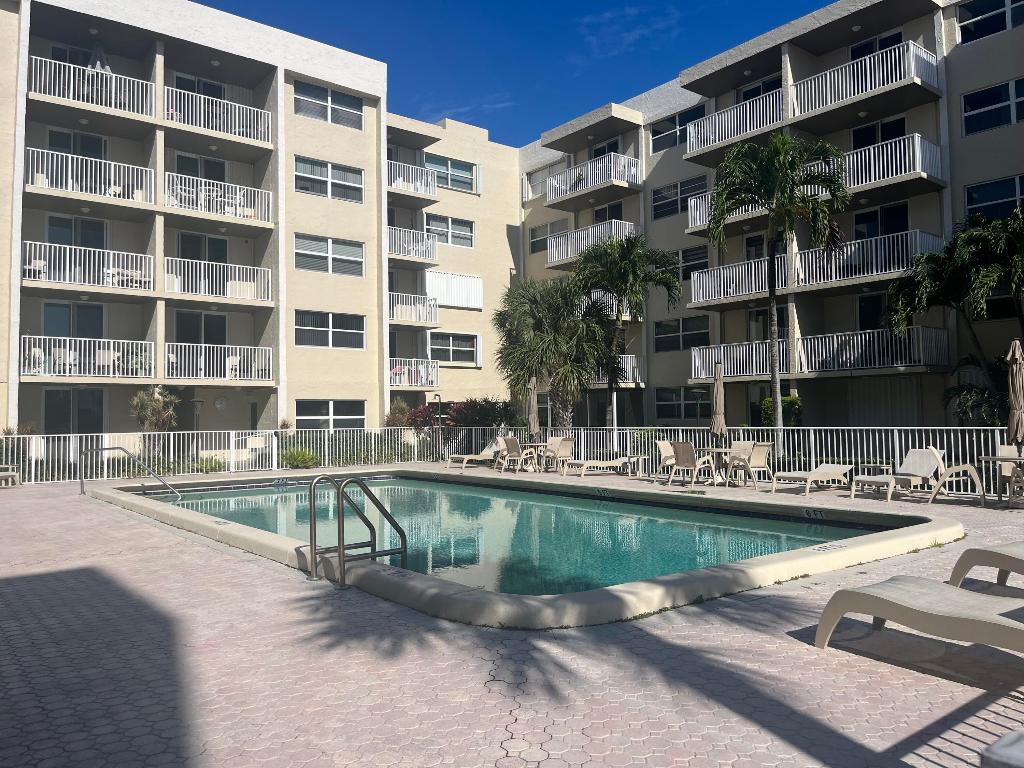 2929 S Ocean Boulevard 206