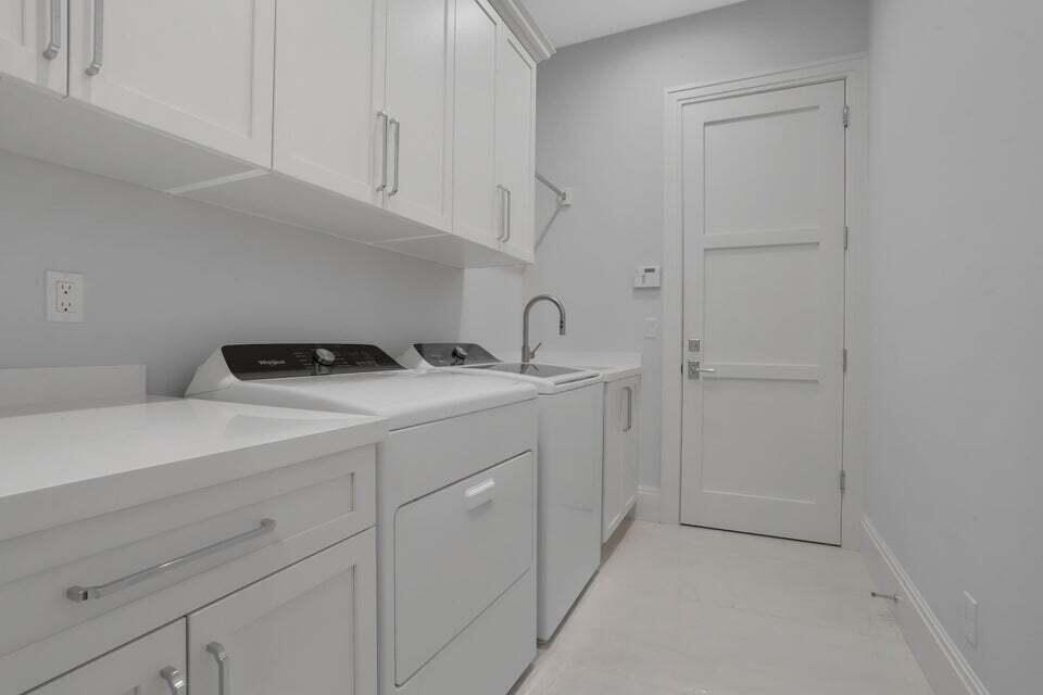 499 NE 6th Street