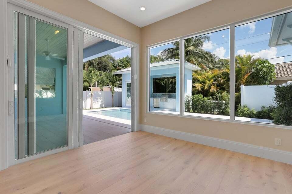 499 NE 6th Street