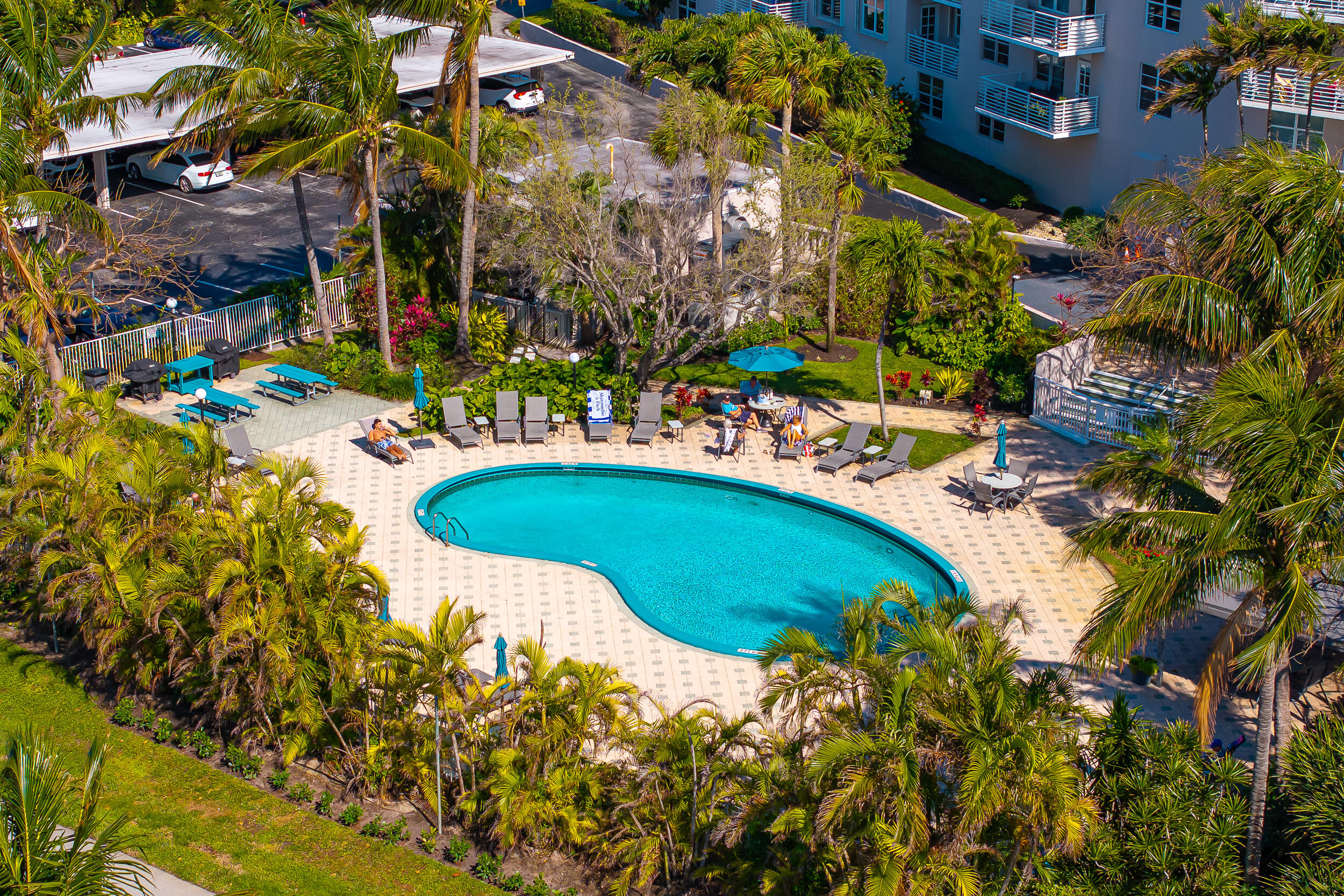 2851 S Ocean Boulevard 6h