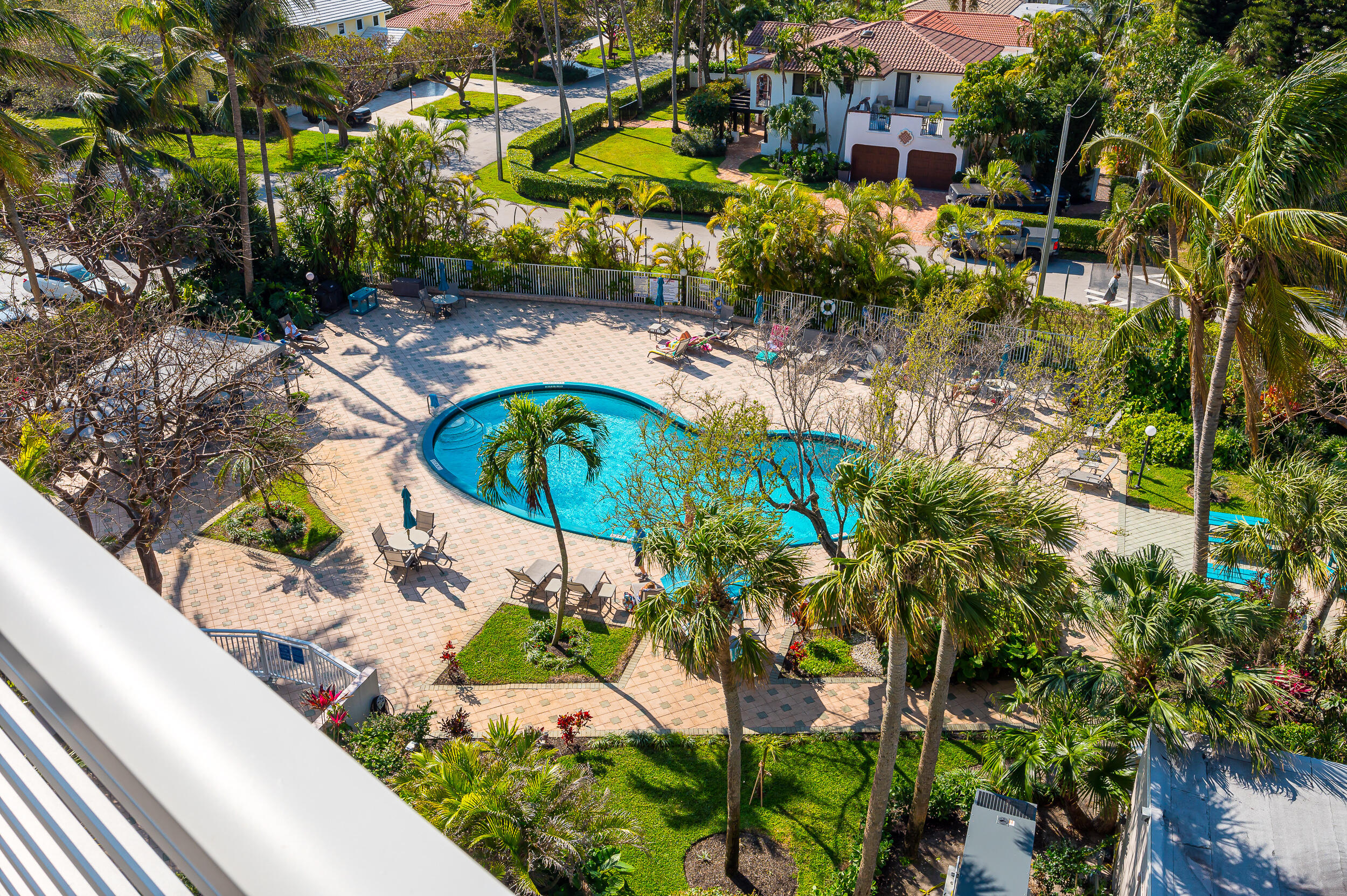 2851 S Ocean Boulevard 6h