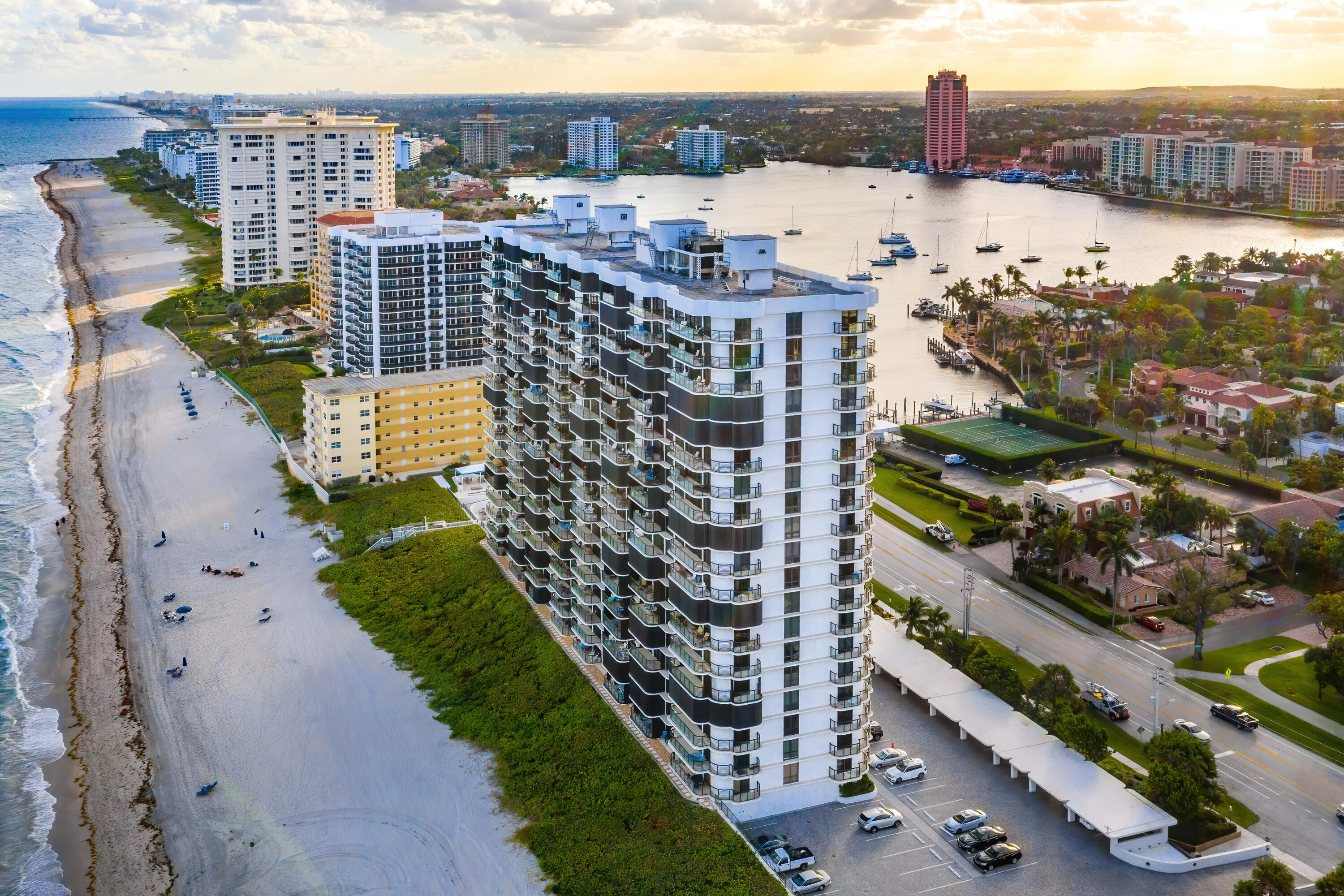 250 S Ocean Boulevard 7e