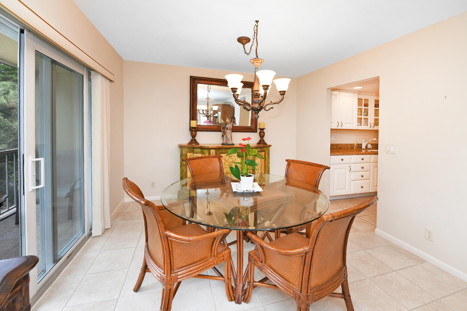 950 Ponce De Leon Road 4110