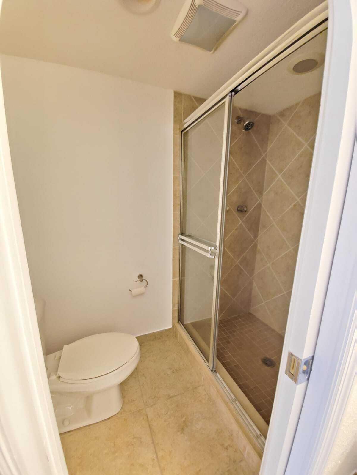 4200 Crystal Lake Drive 302