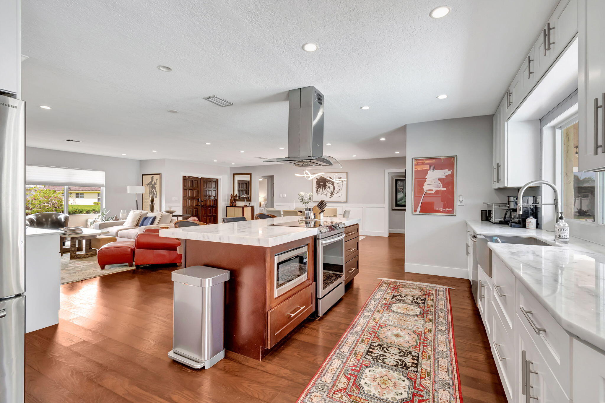 5660 Golfway Drive