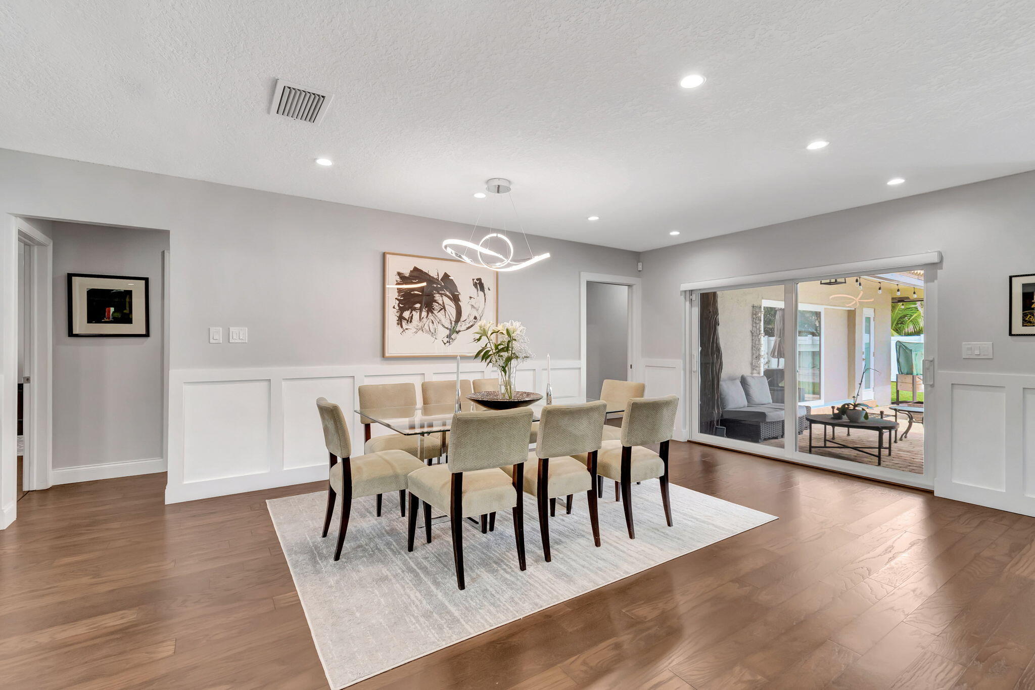 5660 Golfway Drive