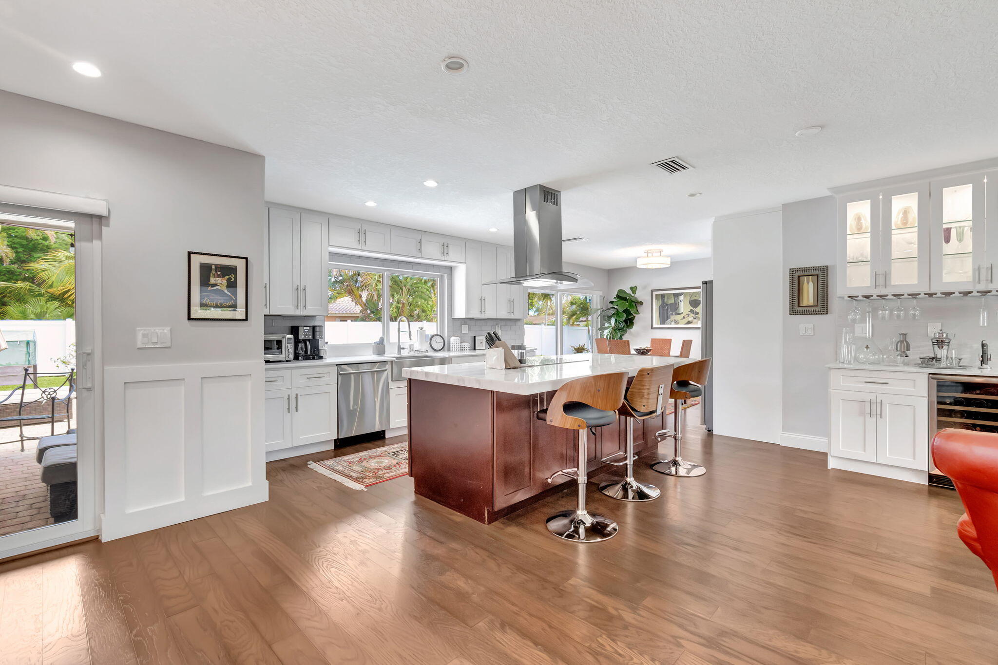 5660 Golfway Drive