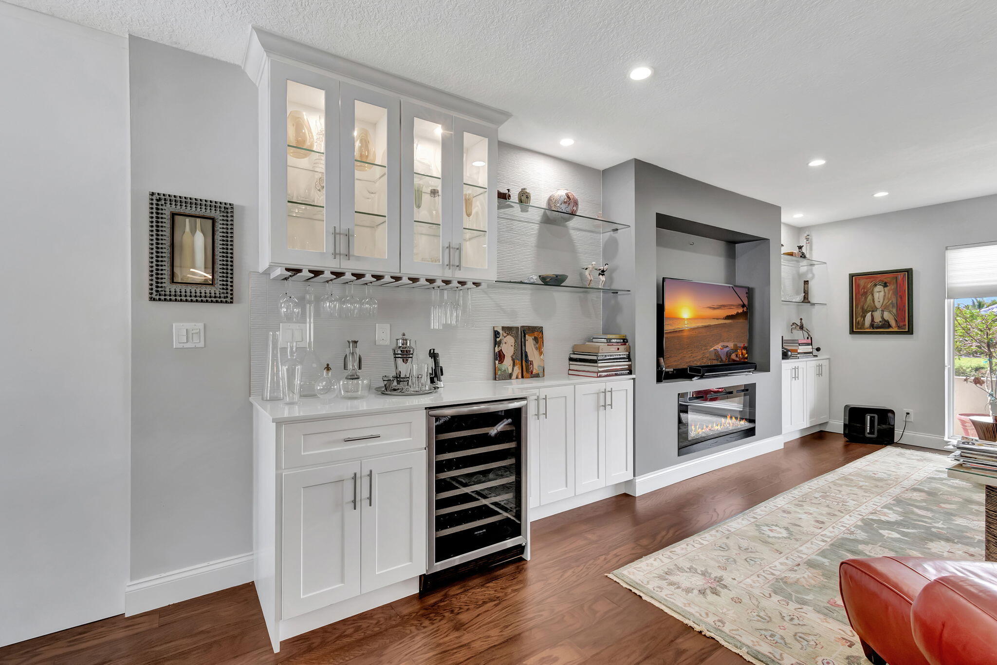 5660 Golfway Drive