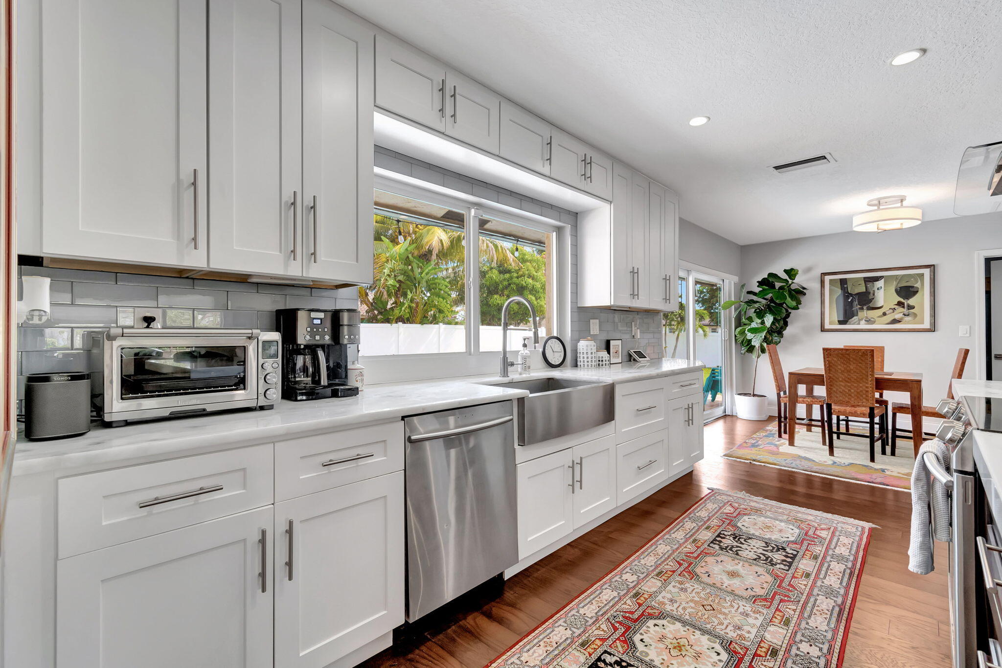 5660 Golfway Drive