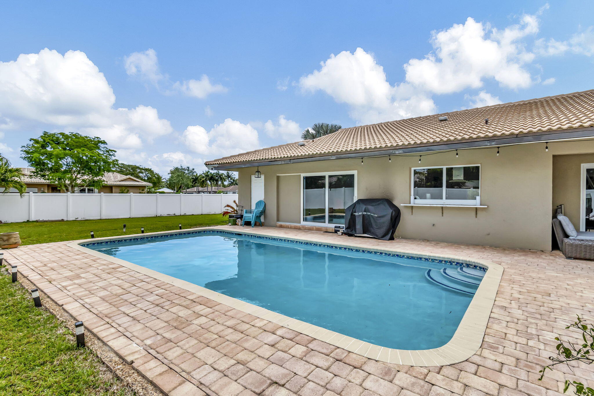 5660 Golfway Drive
