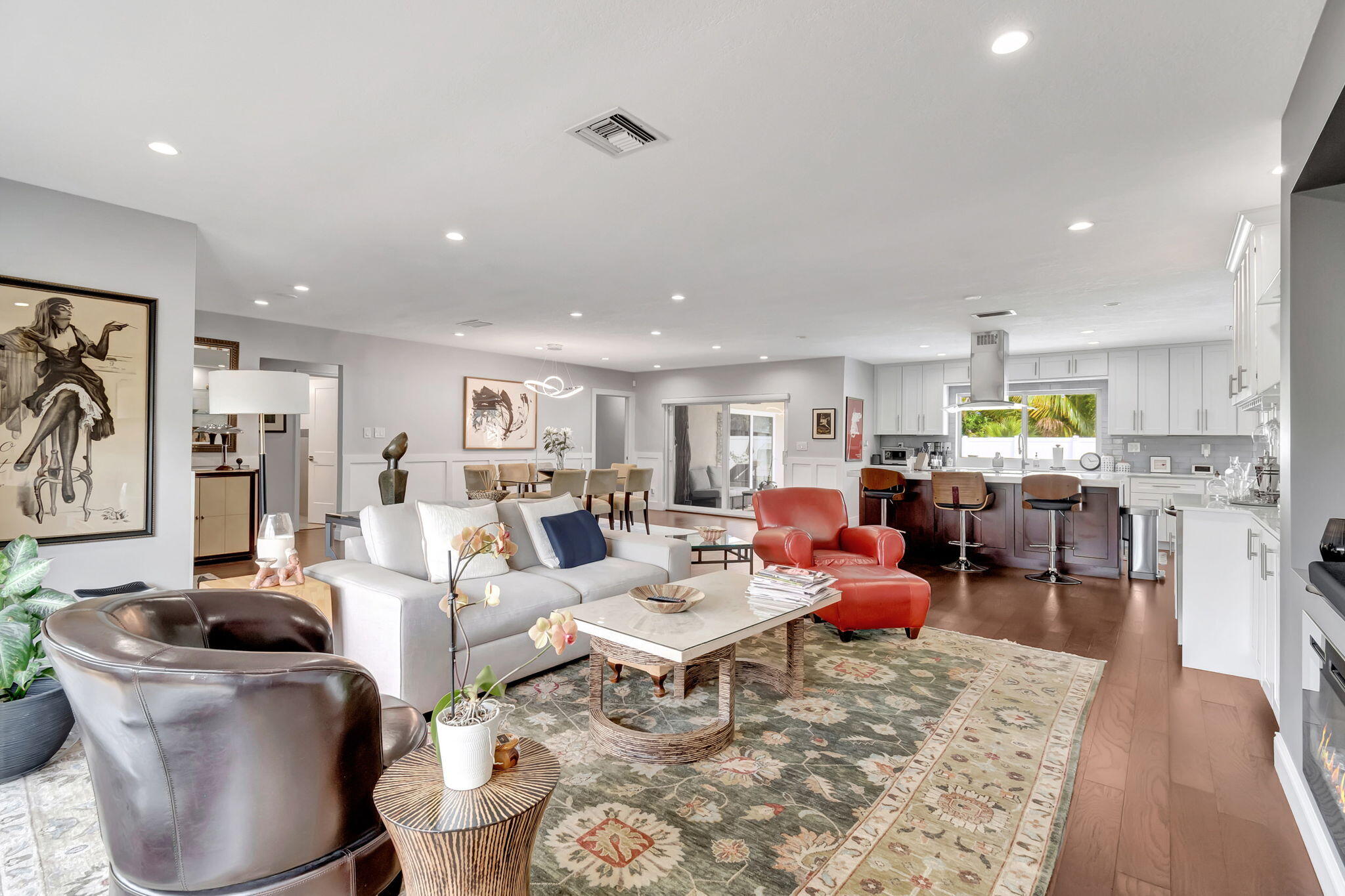 5660 Golfway Drive