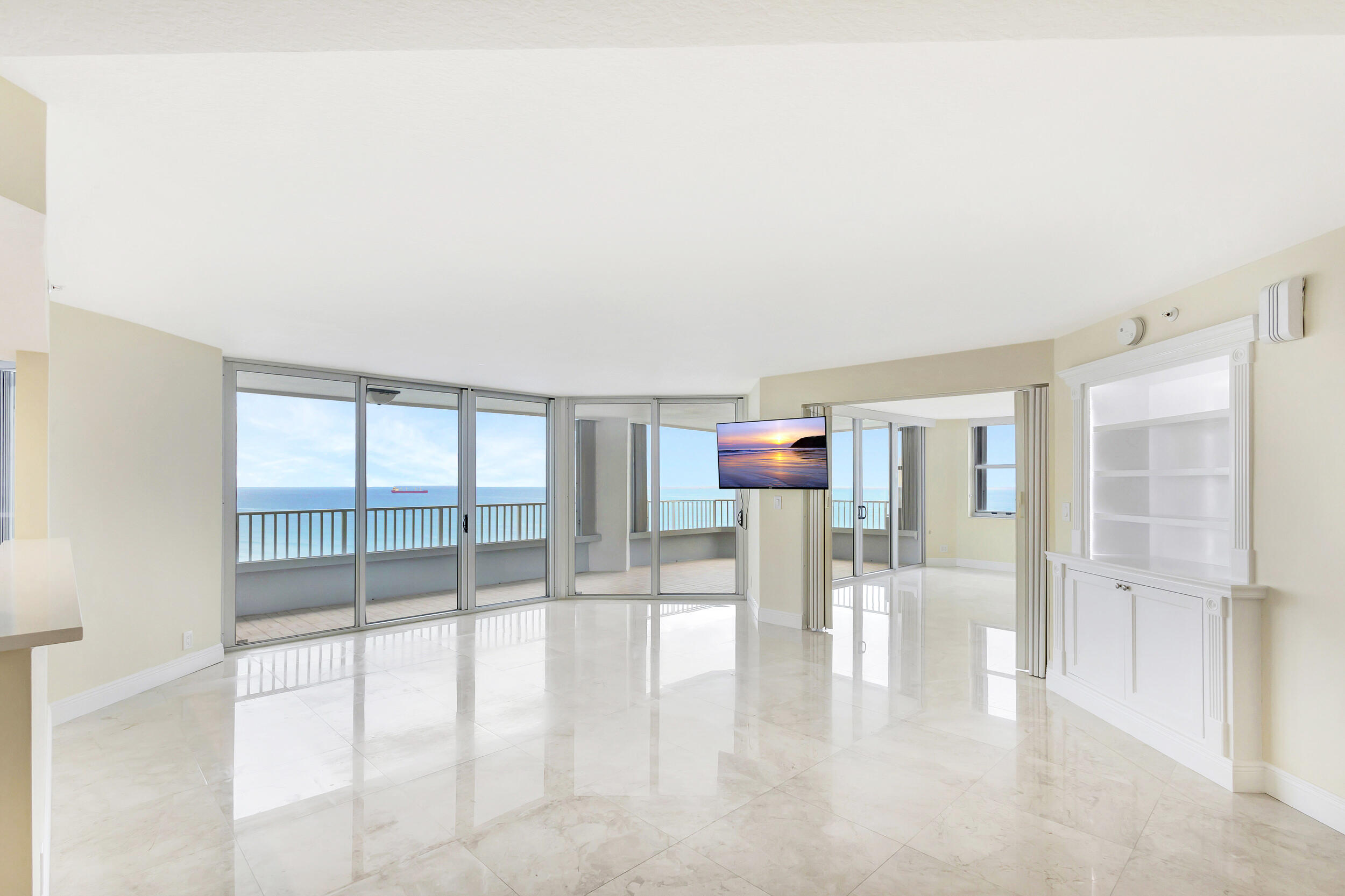 5200 N Ocean Drive 1401