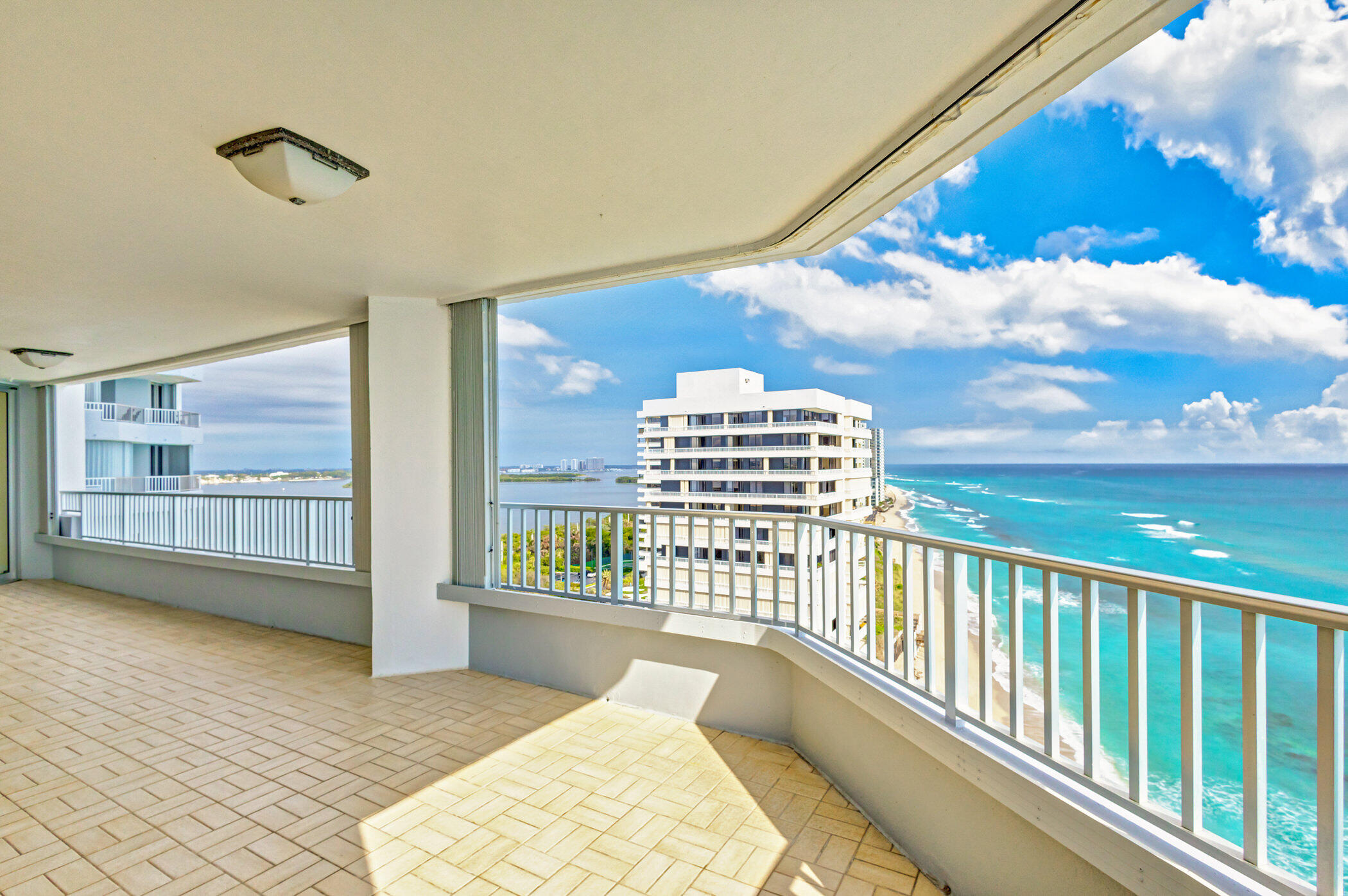 5200 N Ocean Drive 1401