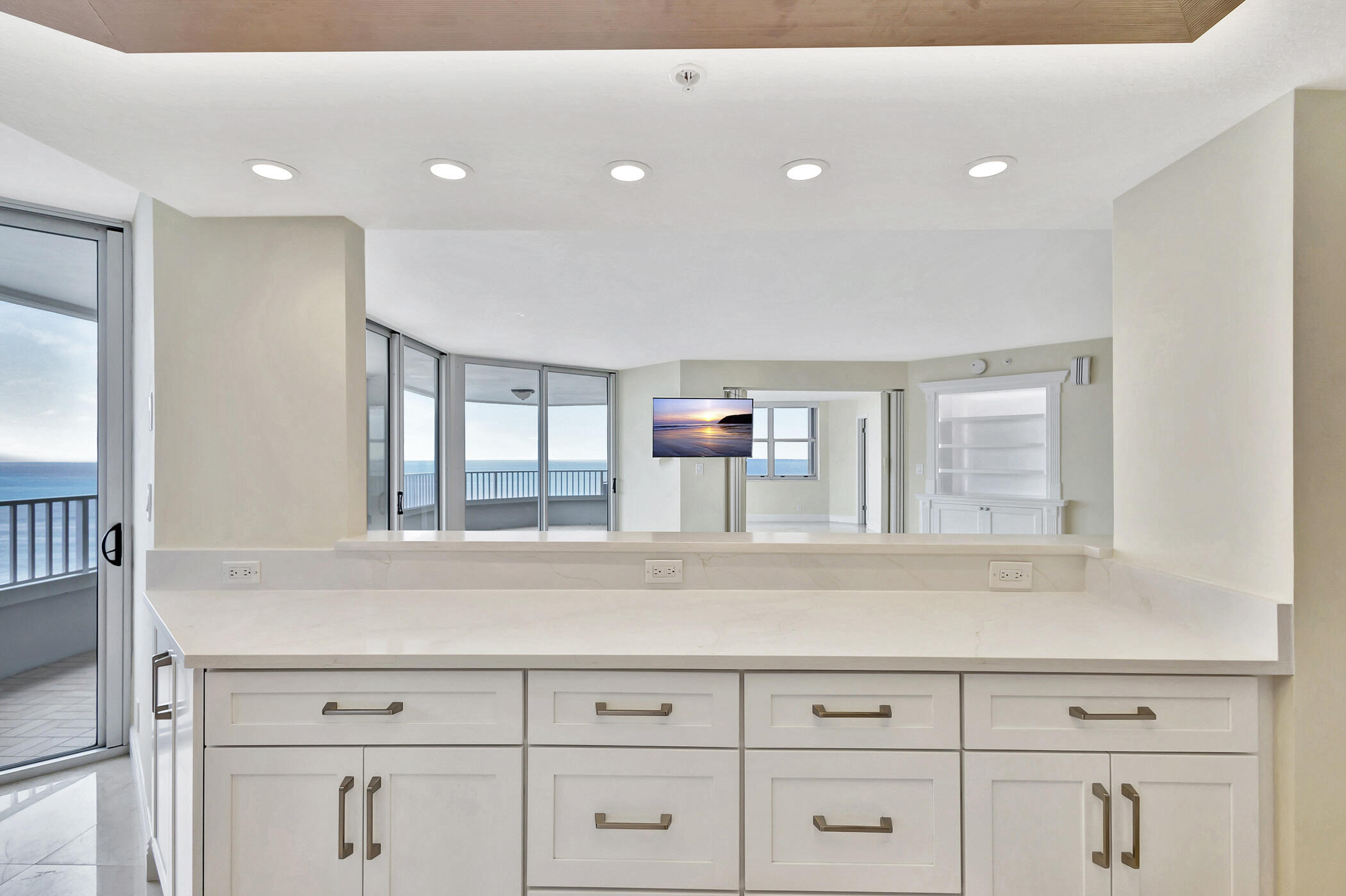 5200 N Ocean Drive 1401