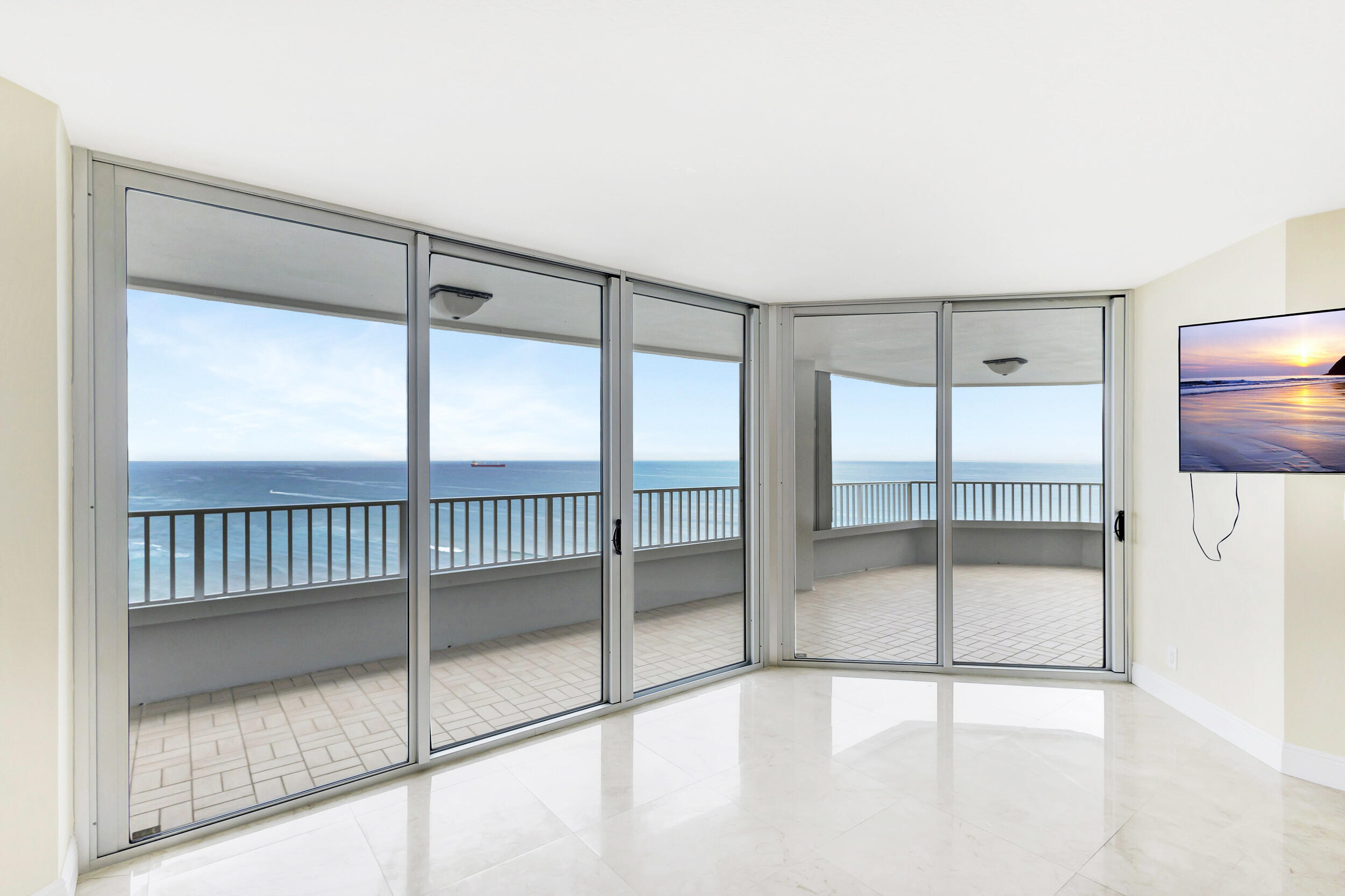 5200 N Ocean Drive 1401