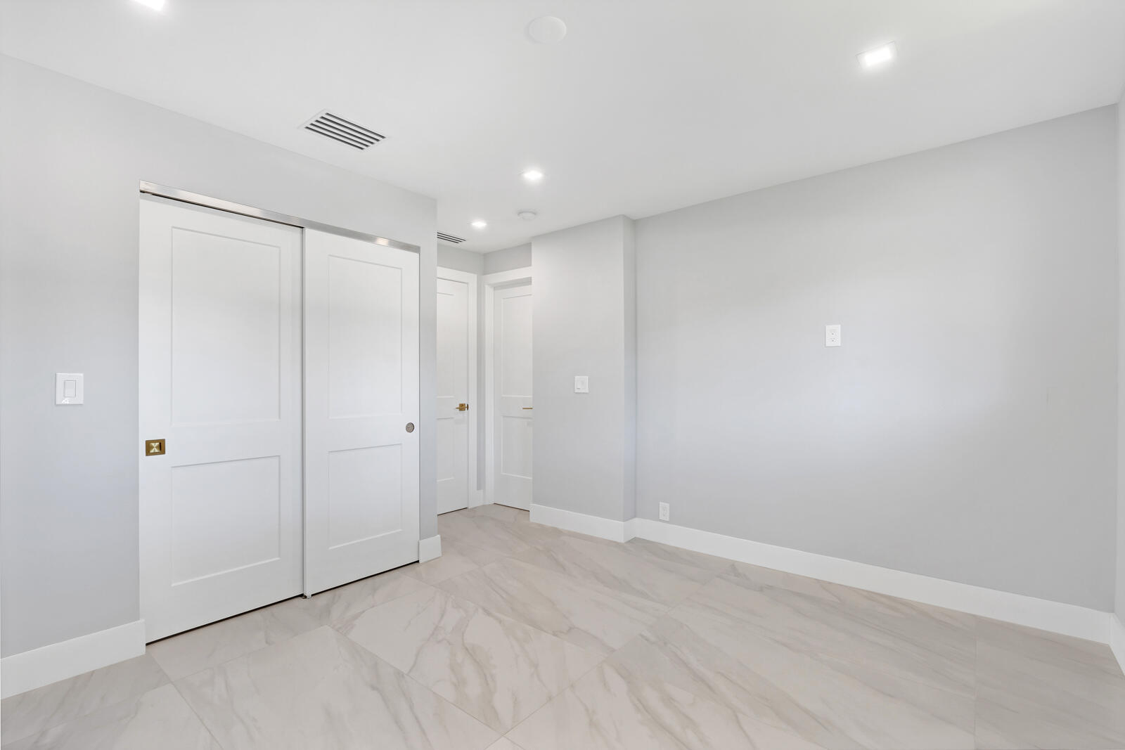 758 SE 15th Avenue