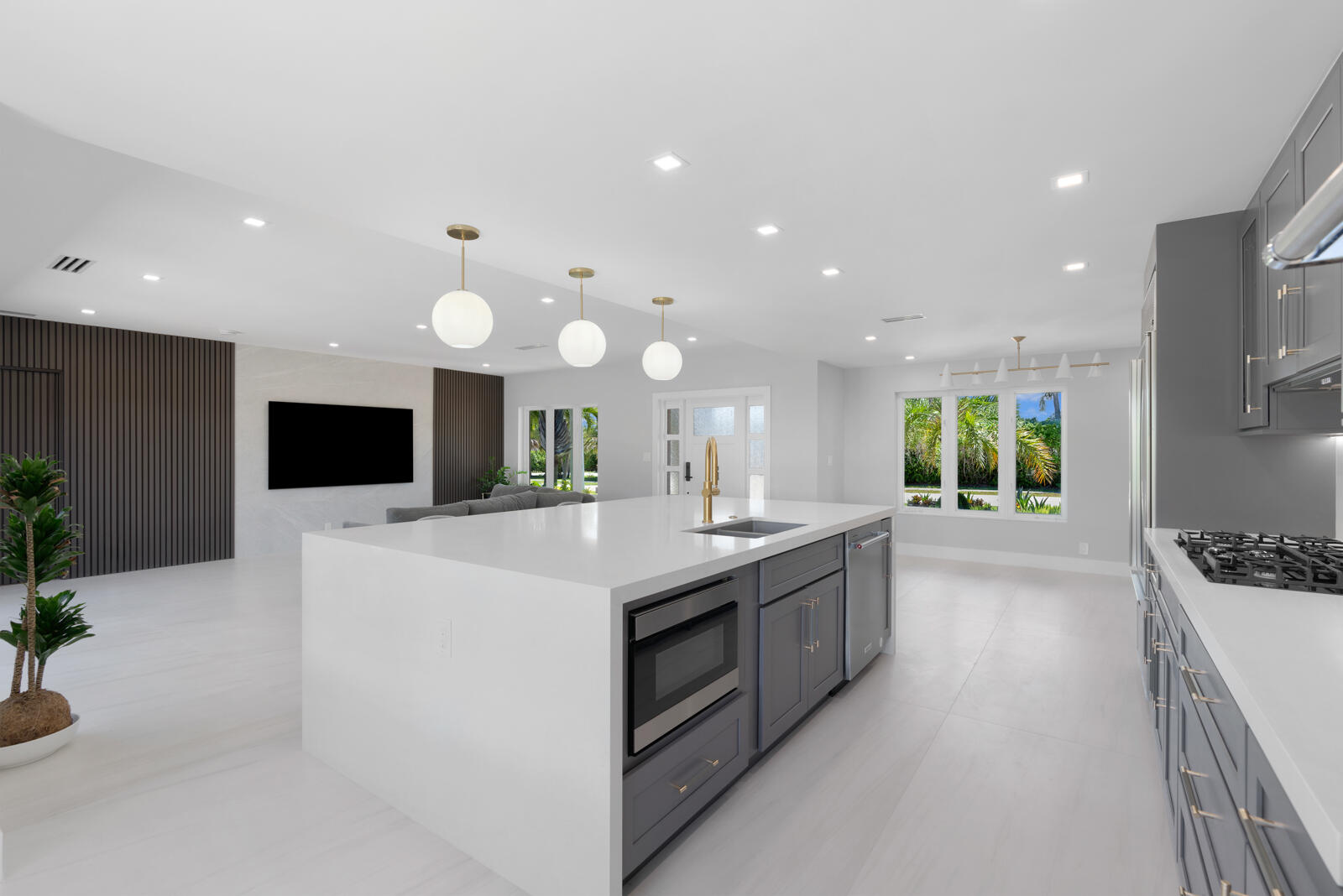 758 SE 15th Avenue