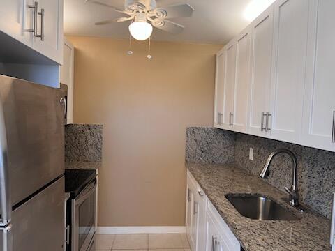 4116 Newport U 4116