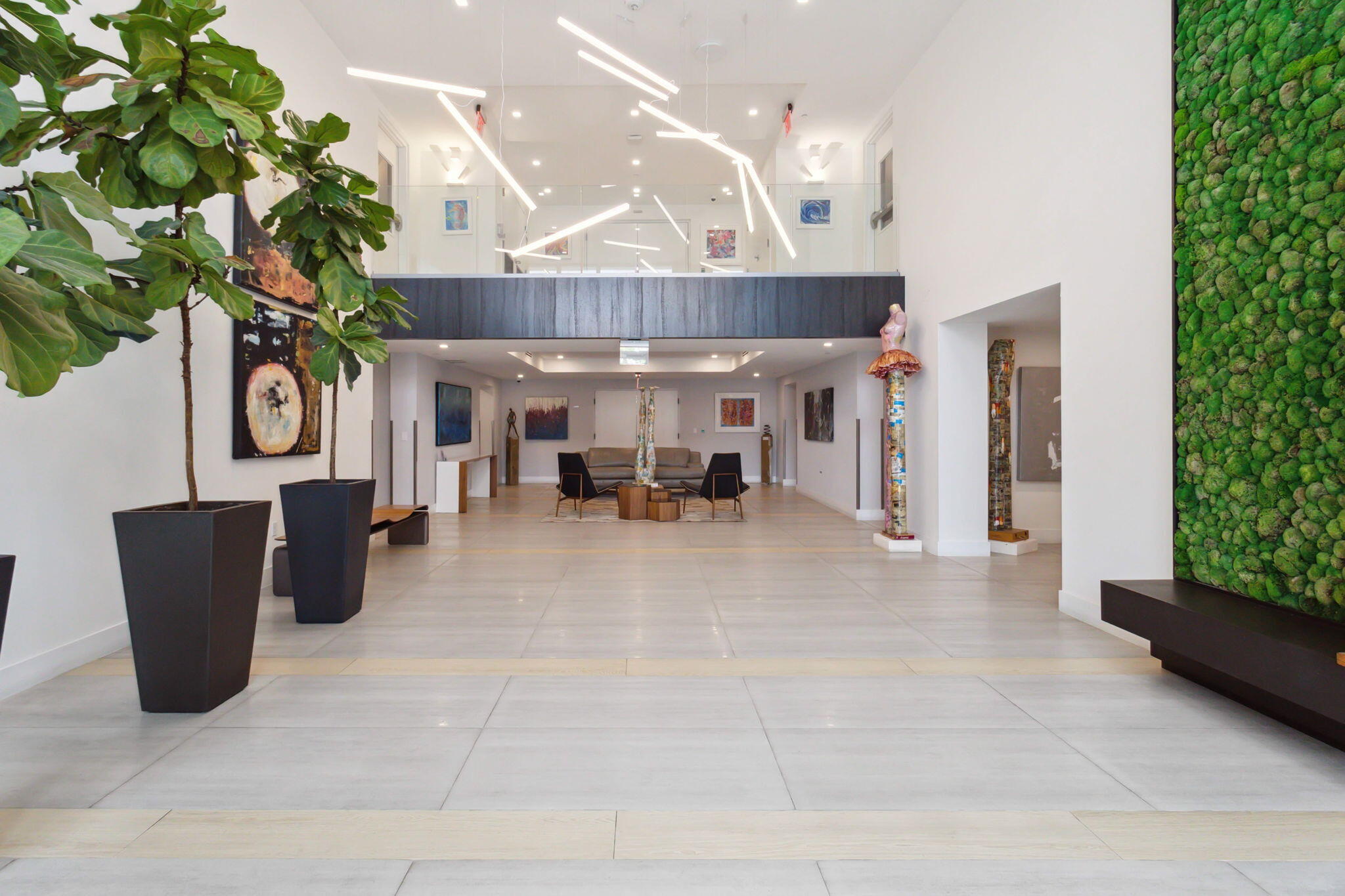 111 SE 1st Avenue 320