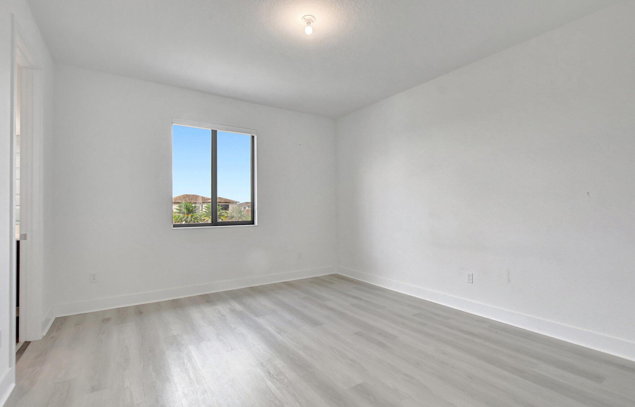 10805 Coral Street