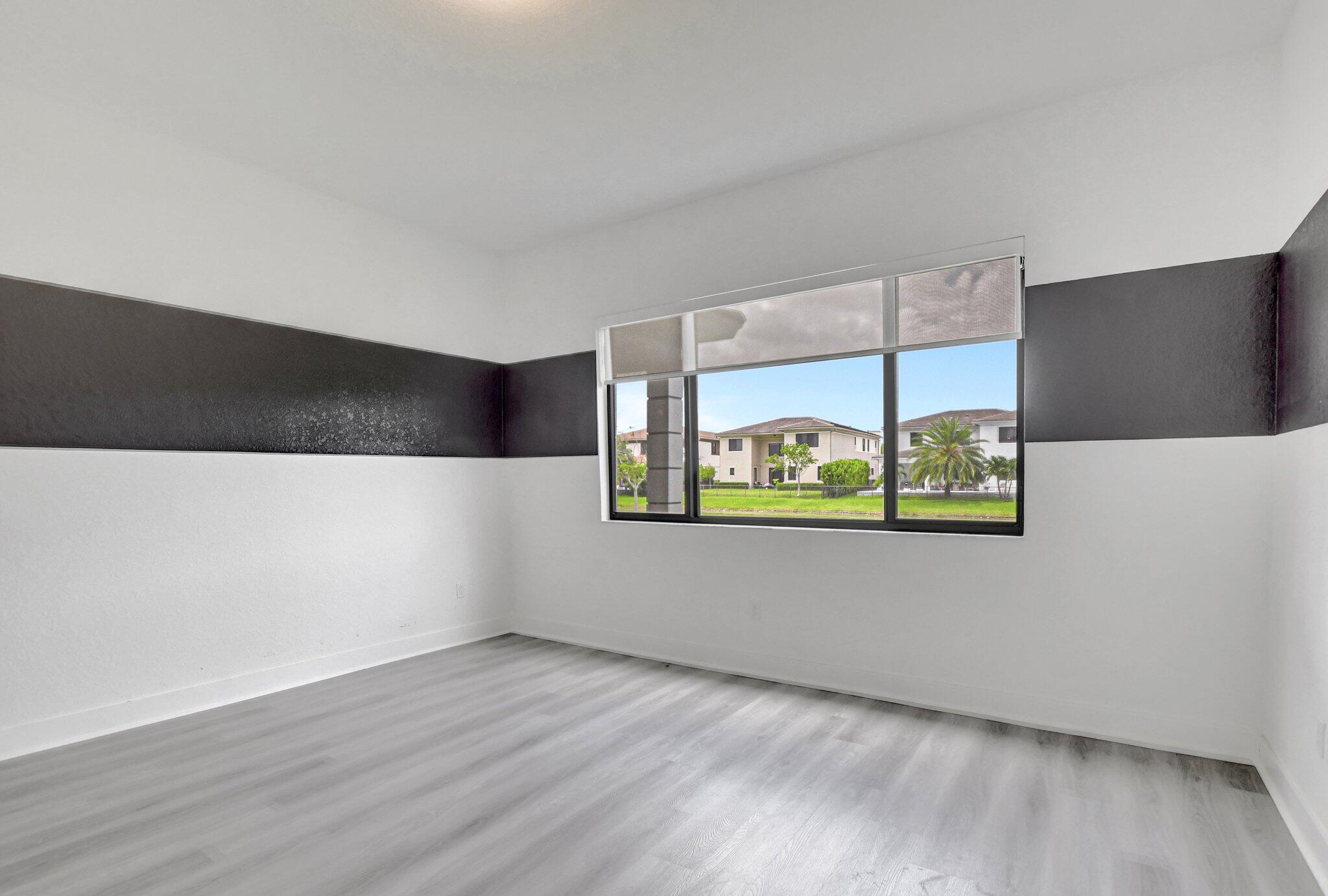 10805 Coral Street