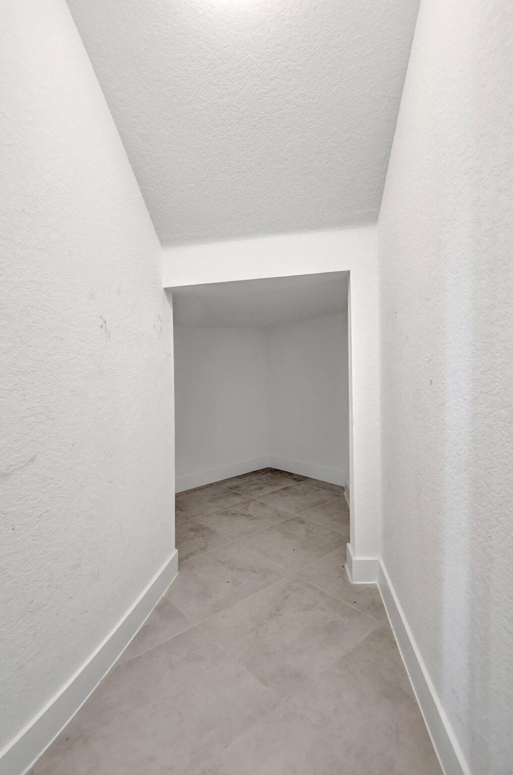 10805 Coral Street