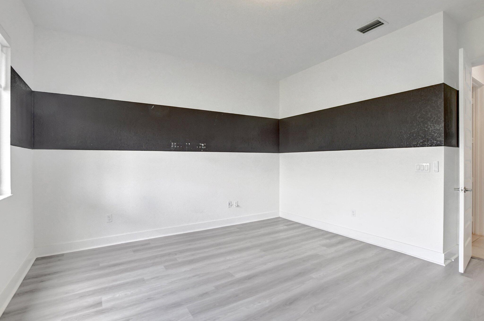 10805 Coral Street