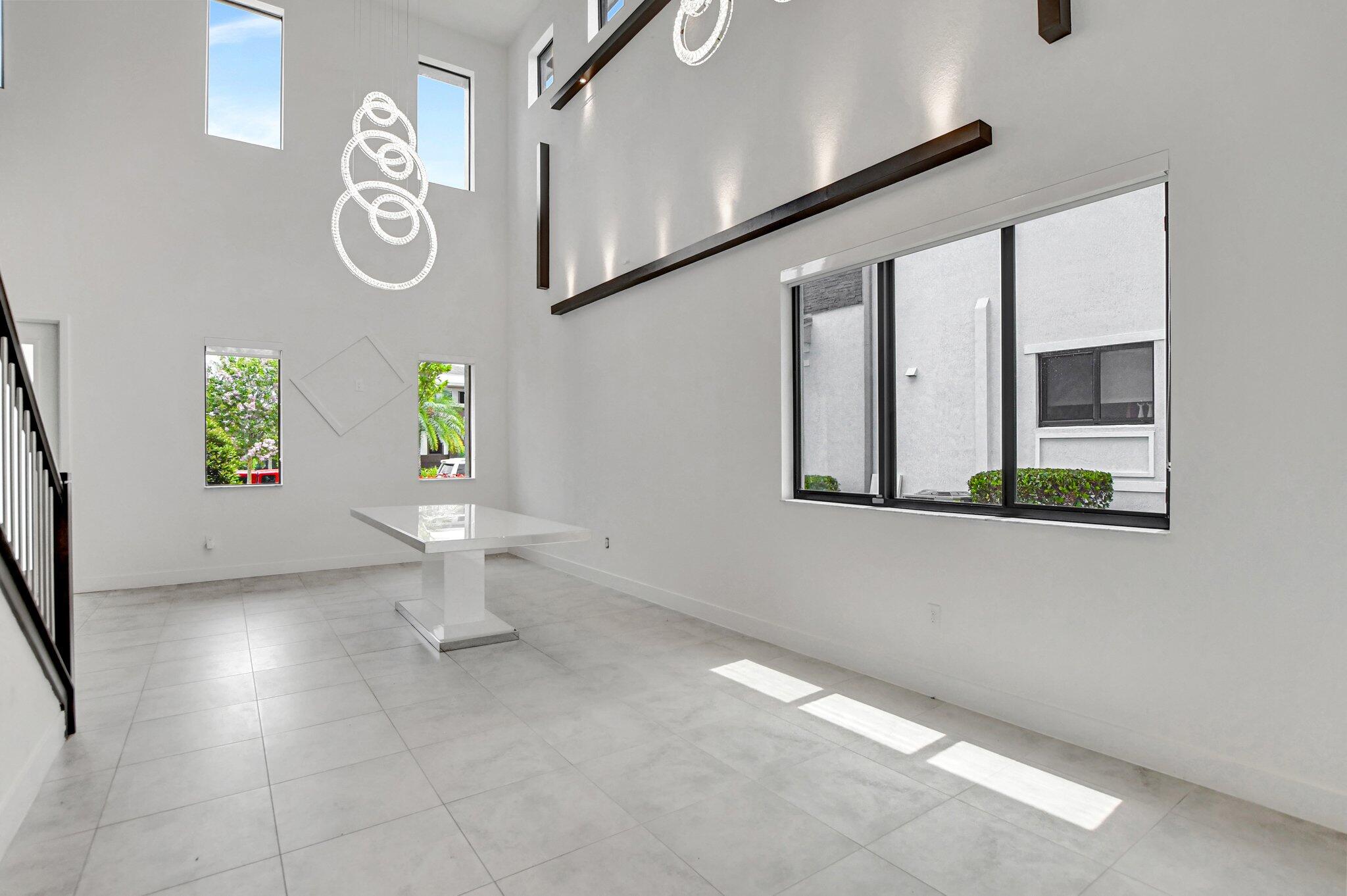 10805 Coral Street